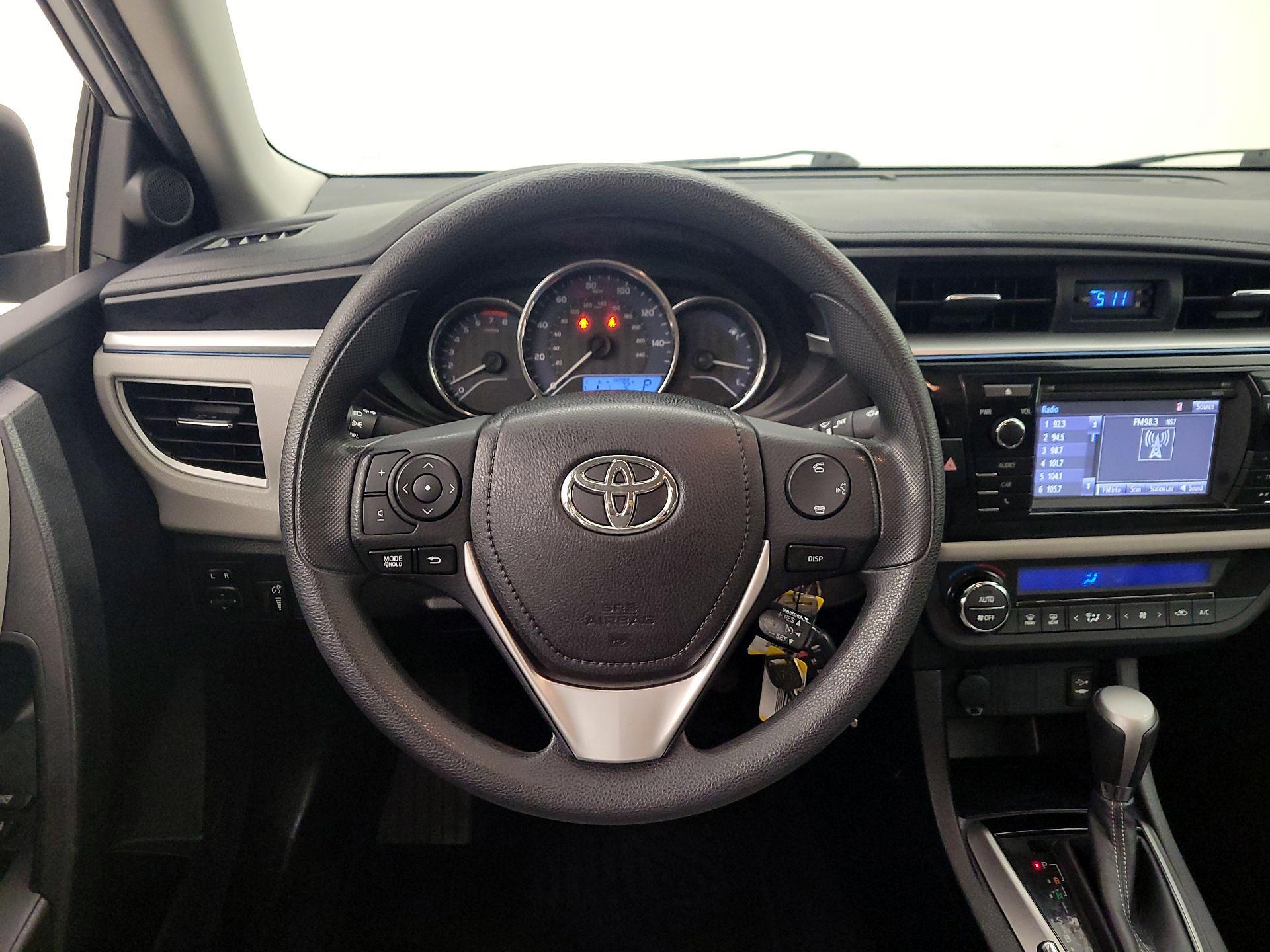 Thumbnail: 2016 Toyota Corolla - 10