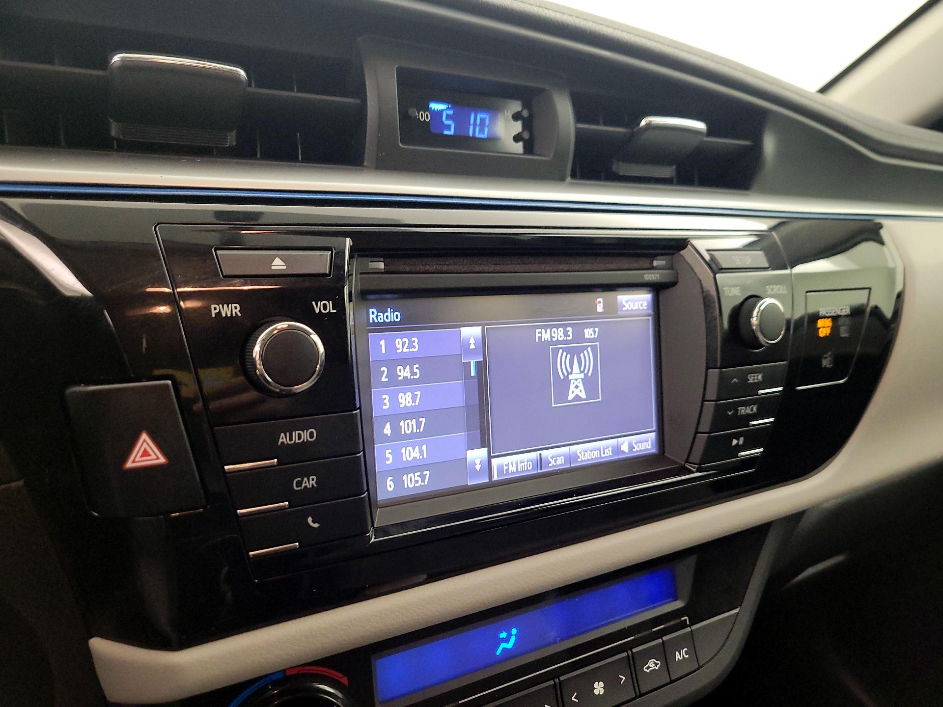 Thumbnail: 2016 Toyota Corolla - 15