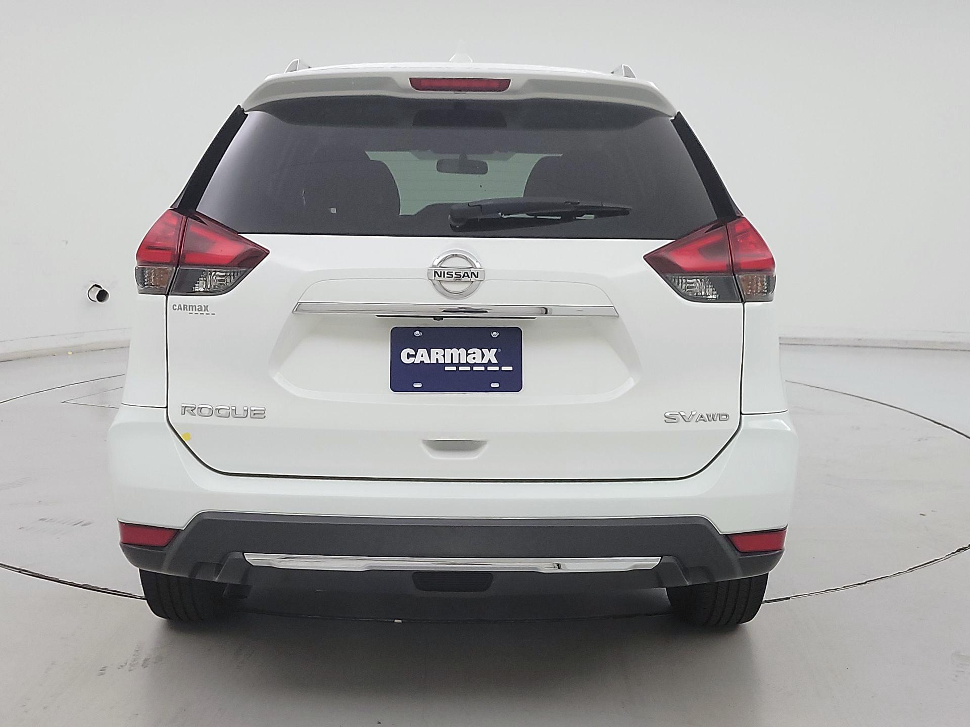 Thumbnail: 2017 Nissan Rogue - 6