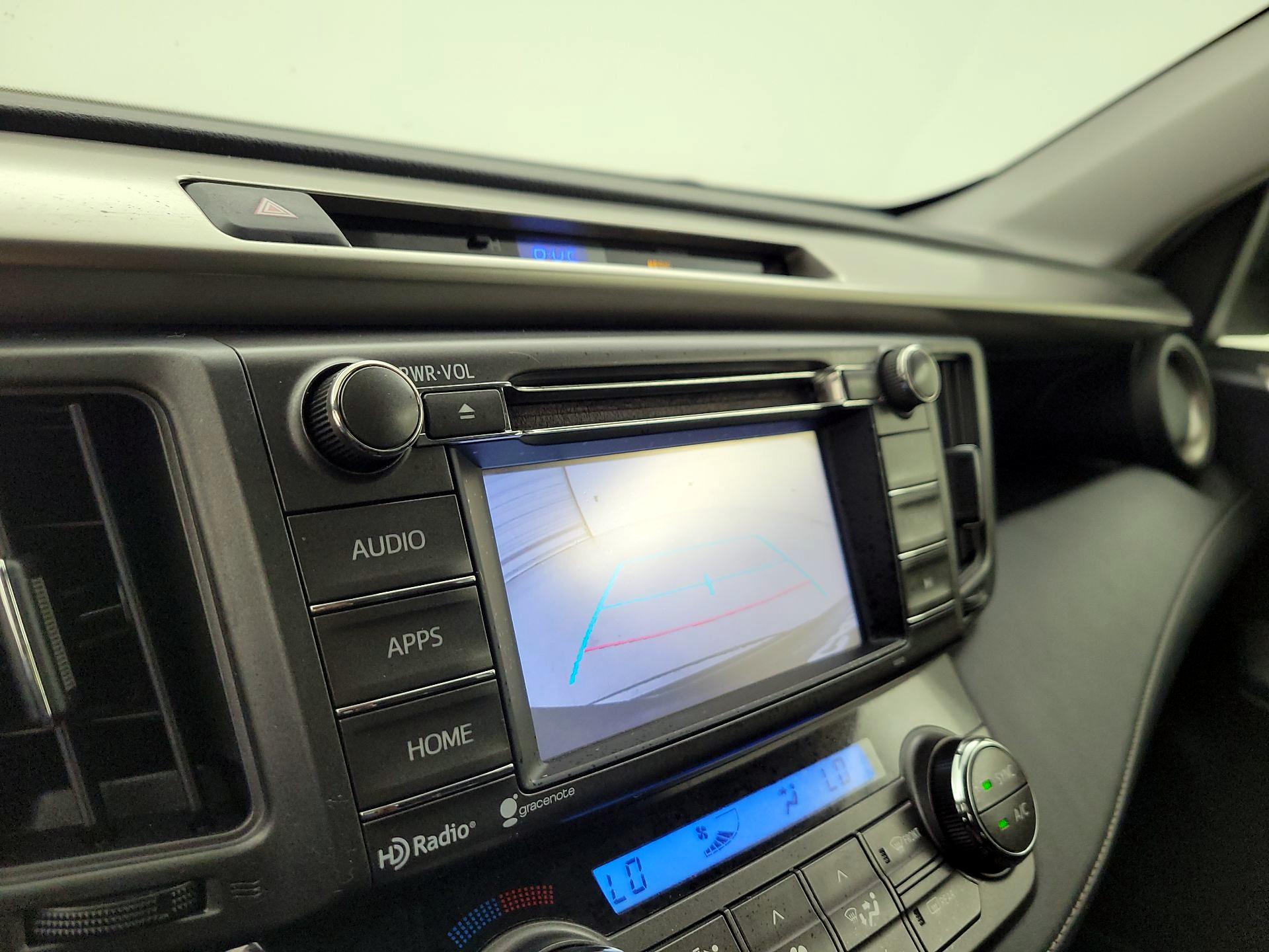 Thumbnail: 2015 Toyota RAV4 - 14