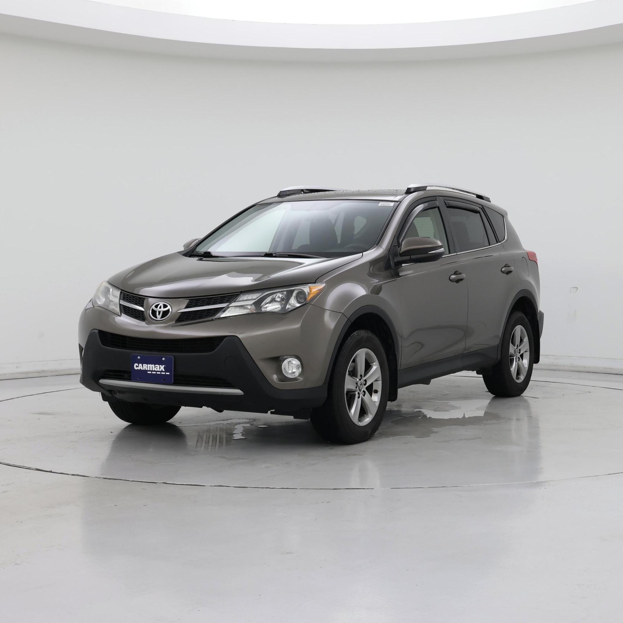 Thumbnail: 2015 Toyota RAV4 - 4