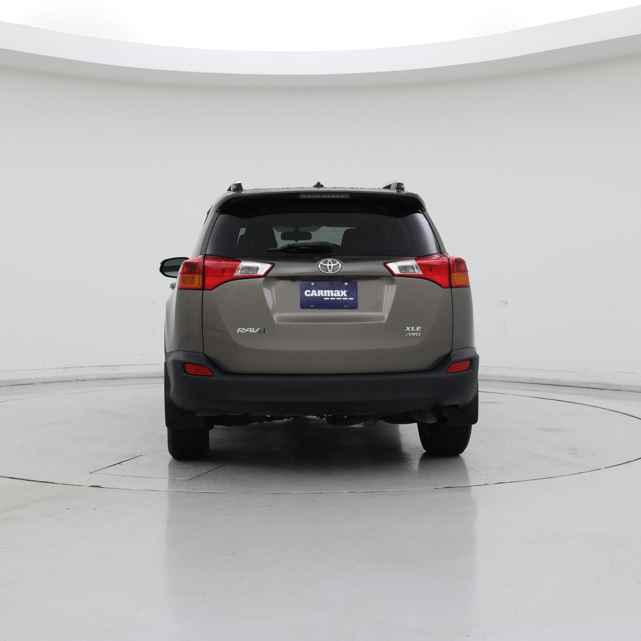 Thumbnail: 2015 Toyota RAV4 - 6