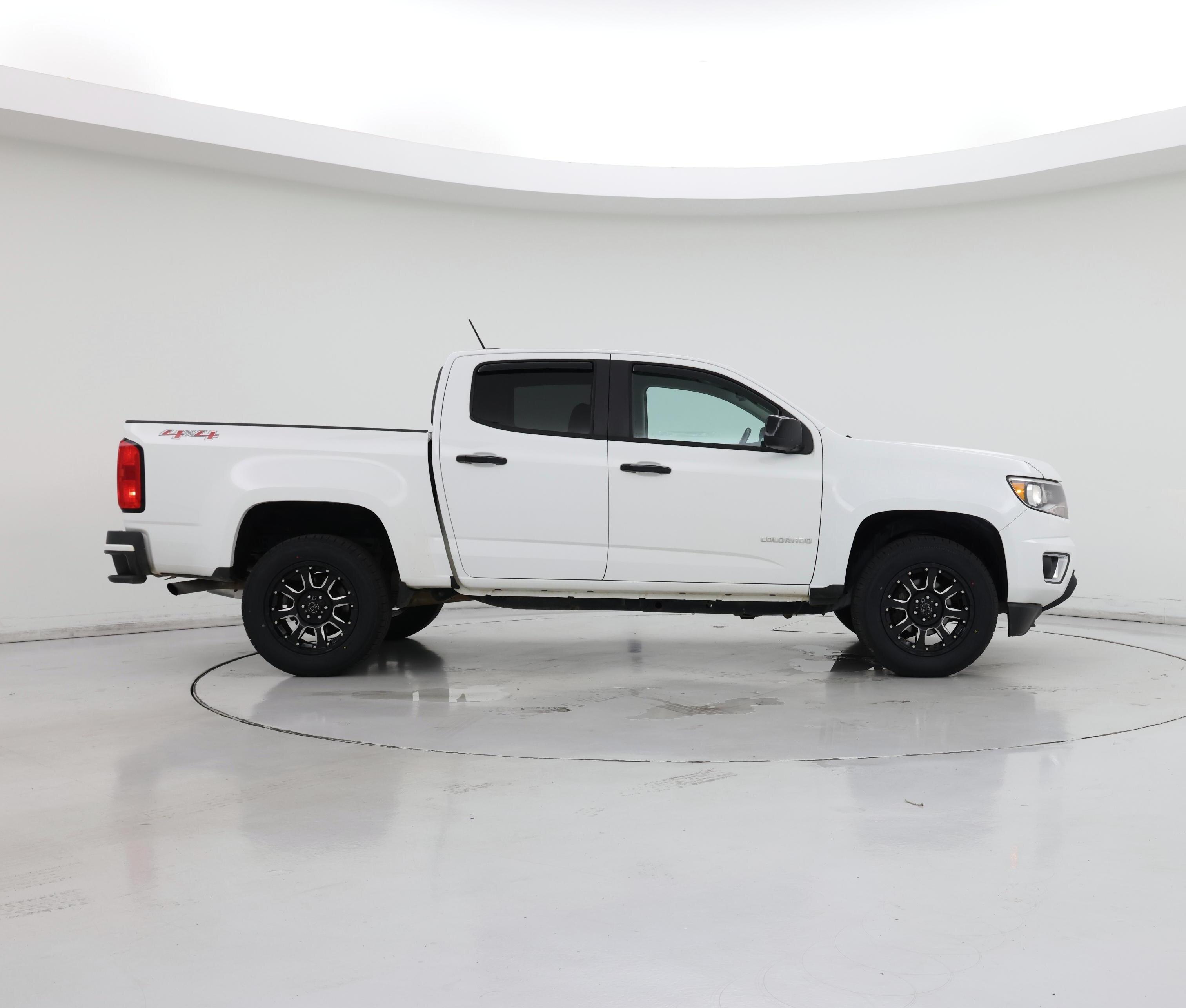 Thumbnail: 2018 Chevrolet Colorado - 7