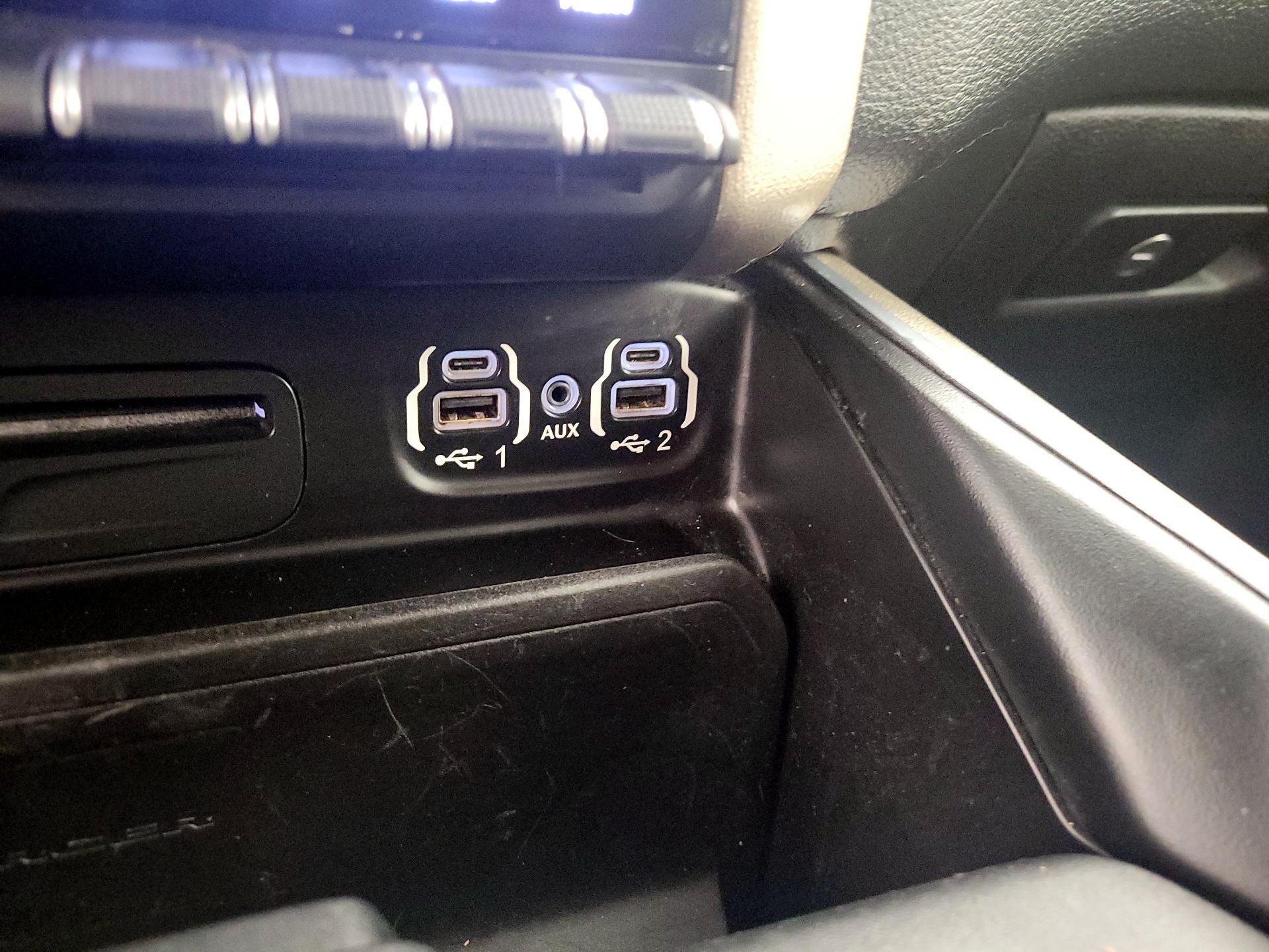 Thumbnail: 2019 RAM 1500 - 19