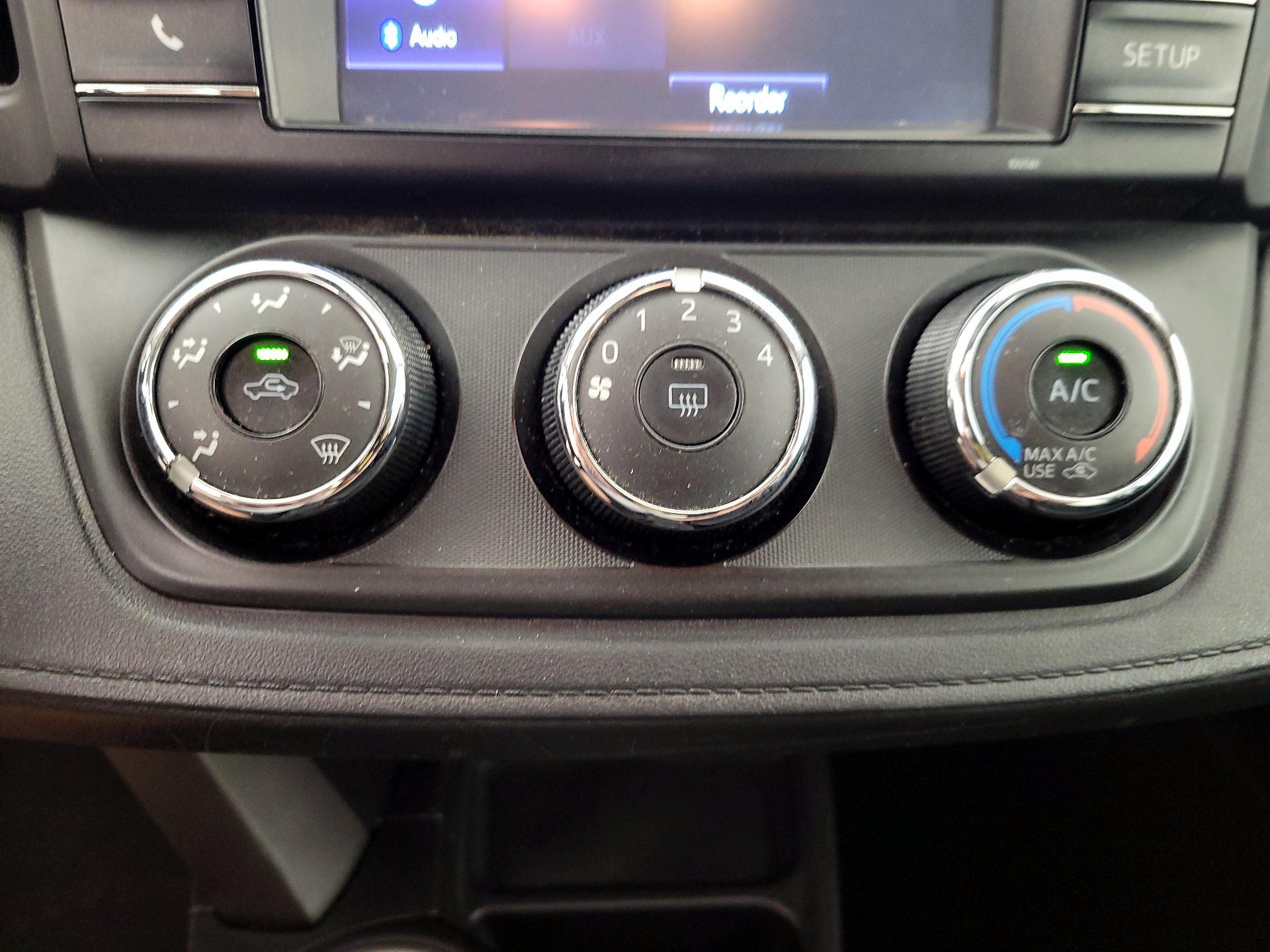 Thumbnail: 2017 Toyota RAV4 - 16