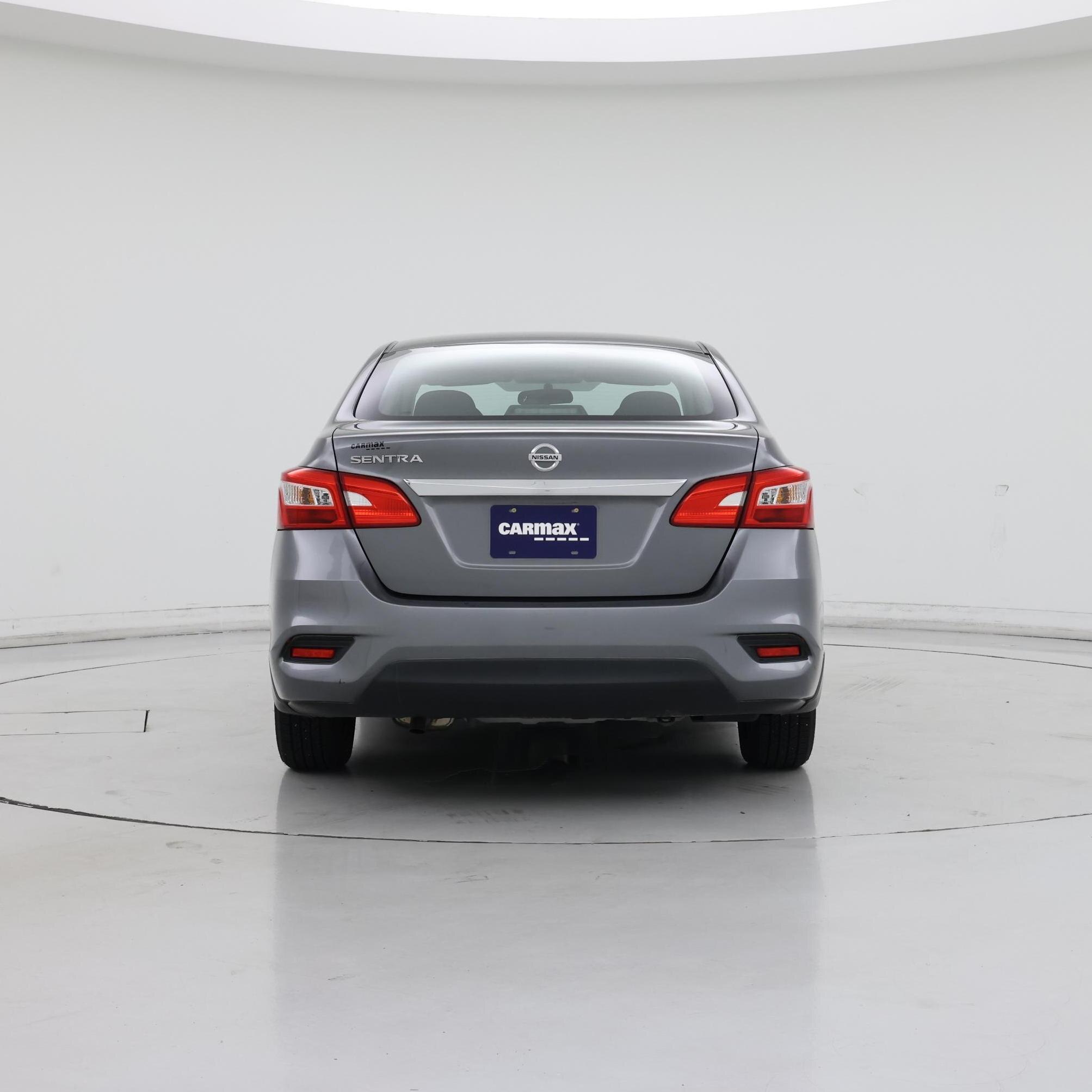 Thumbnail: 2017 Nissan Sentra - 6