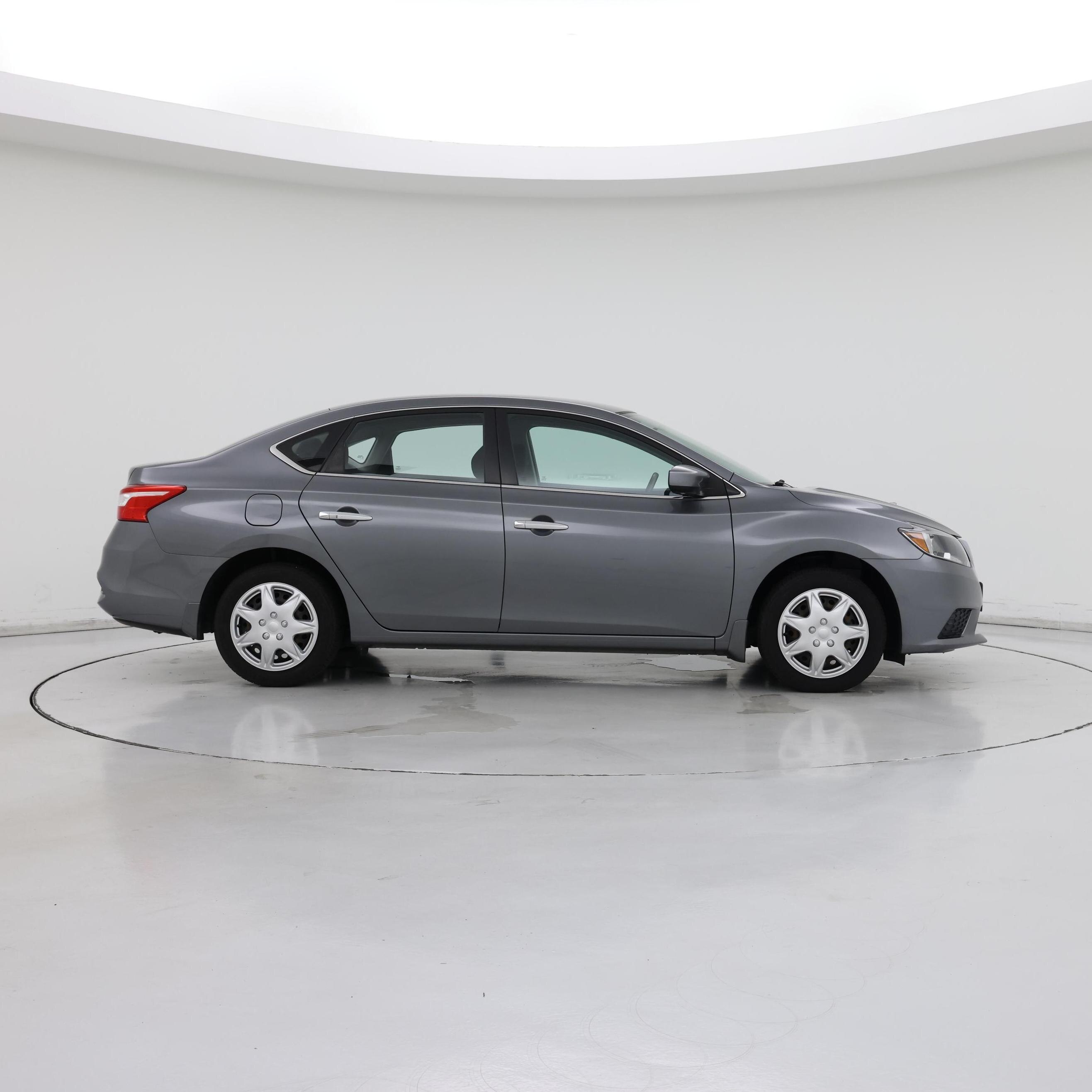 Thumbnail: 2017 Nissan Sentra - 7
