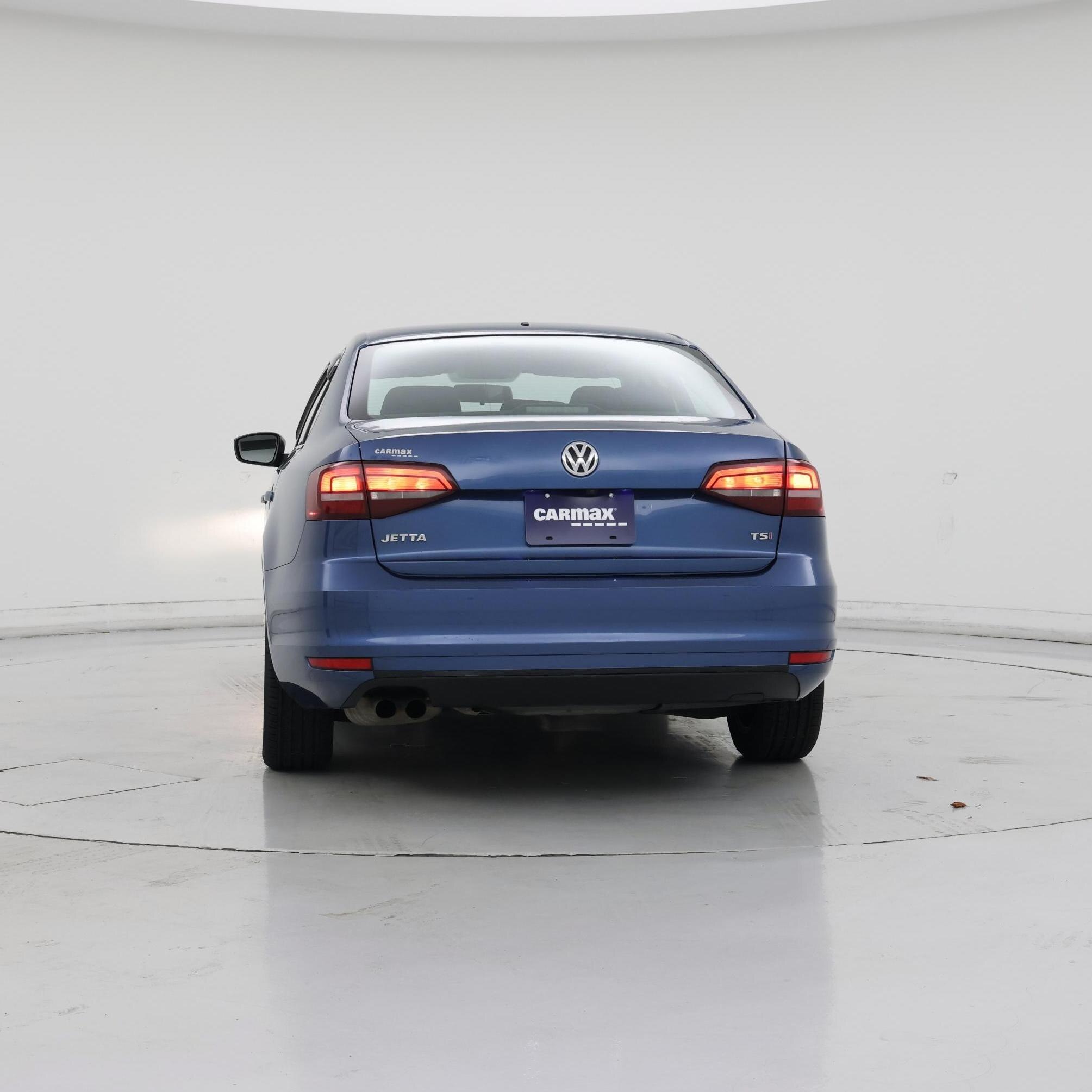 Thumbnail: 2017 Volkswagen Jetta - 6
