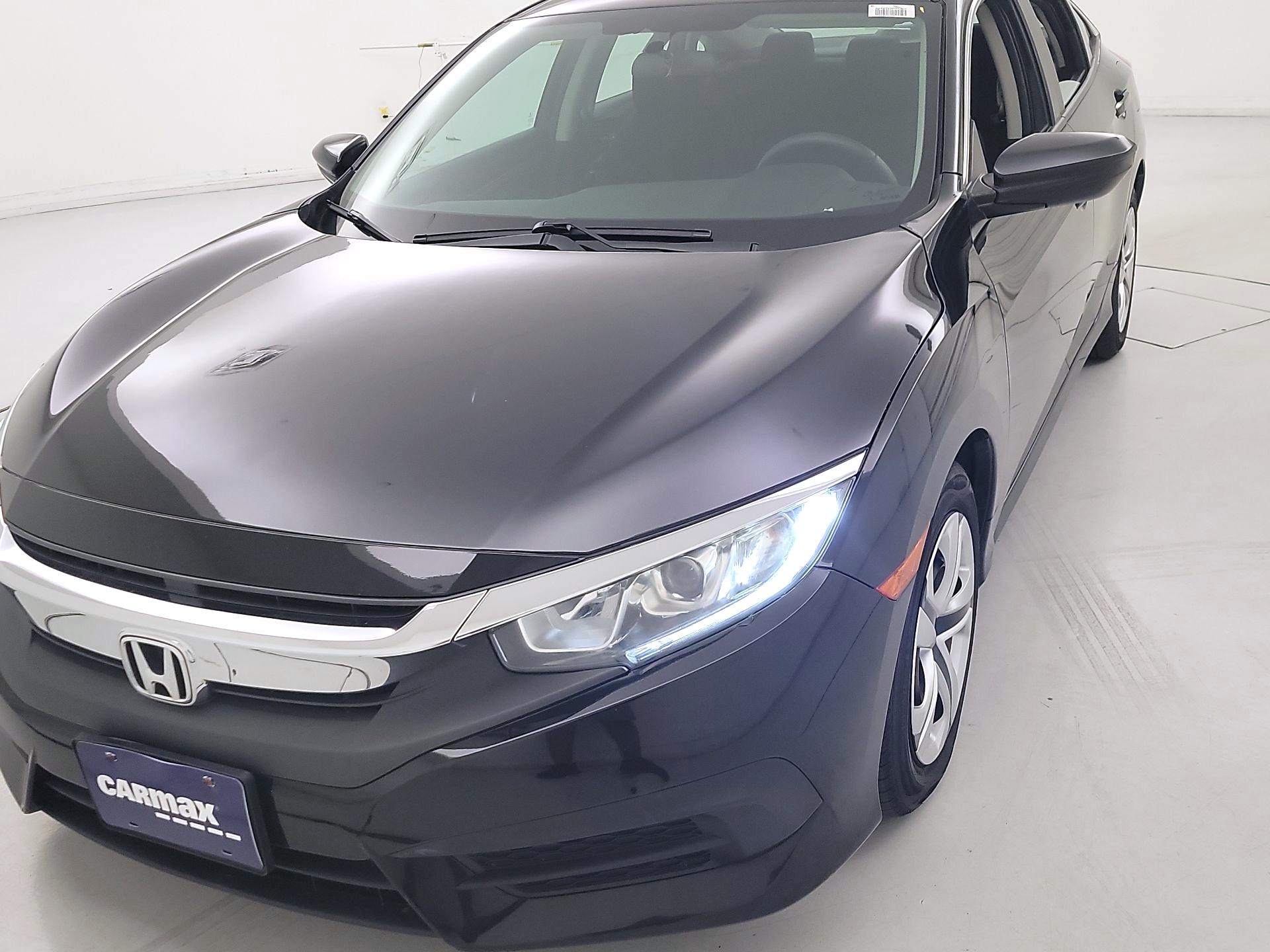 Thumbnail: 2016 Honda Civic - 3