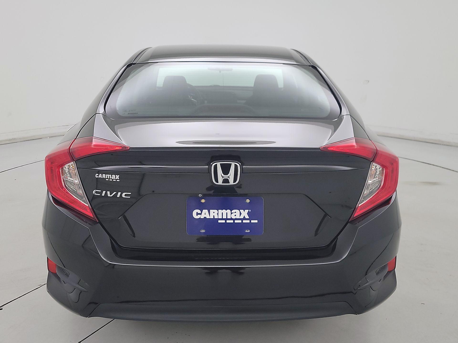 Thumbnail: 2016 Honda Civic - 6