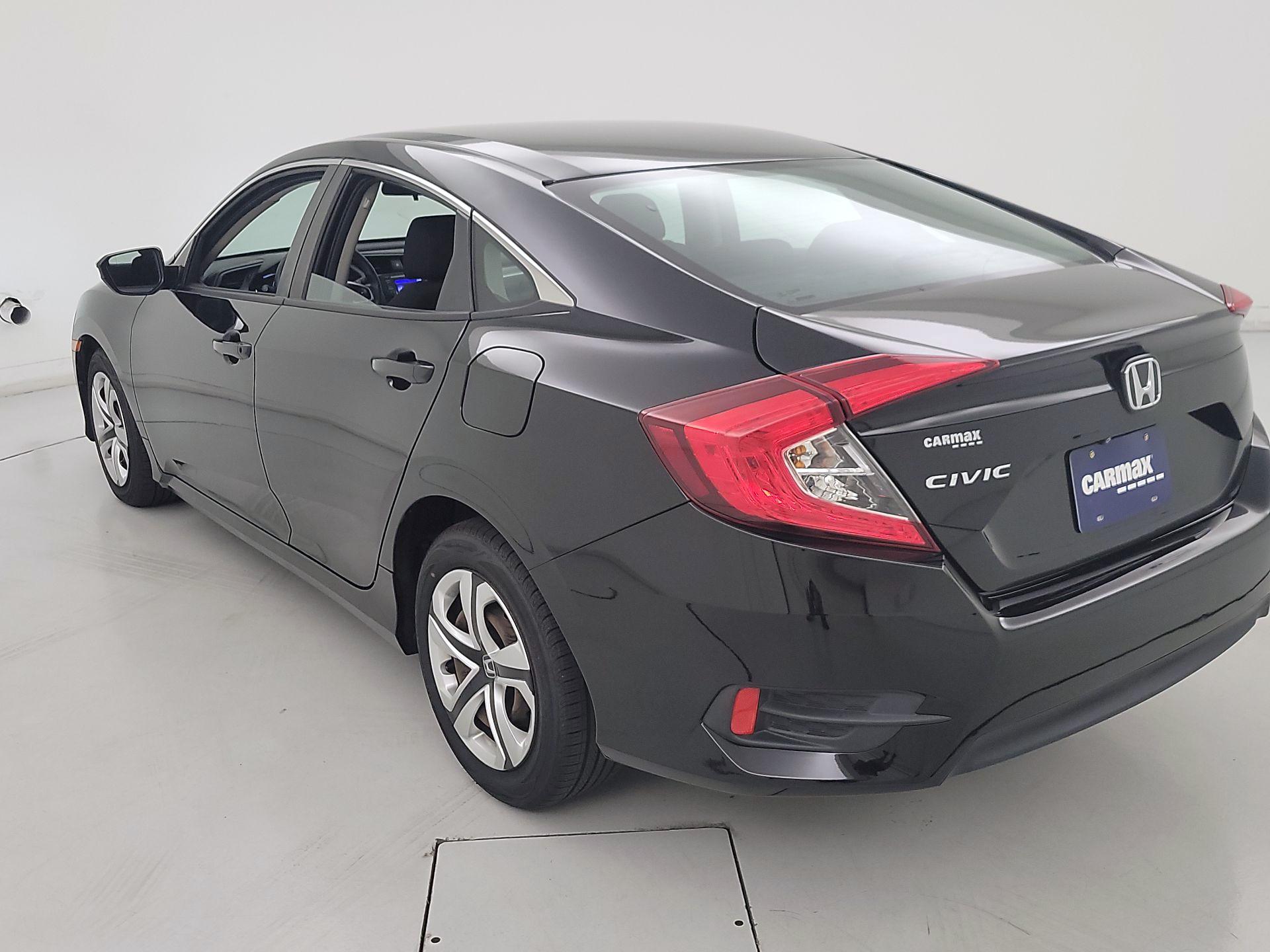 Thumbnail: 2016 Honda Civic - 7