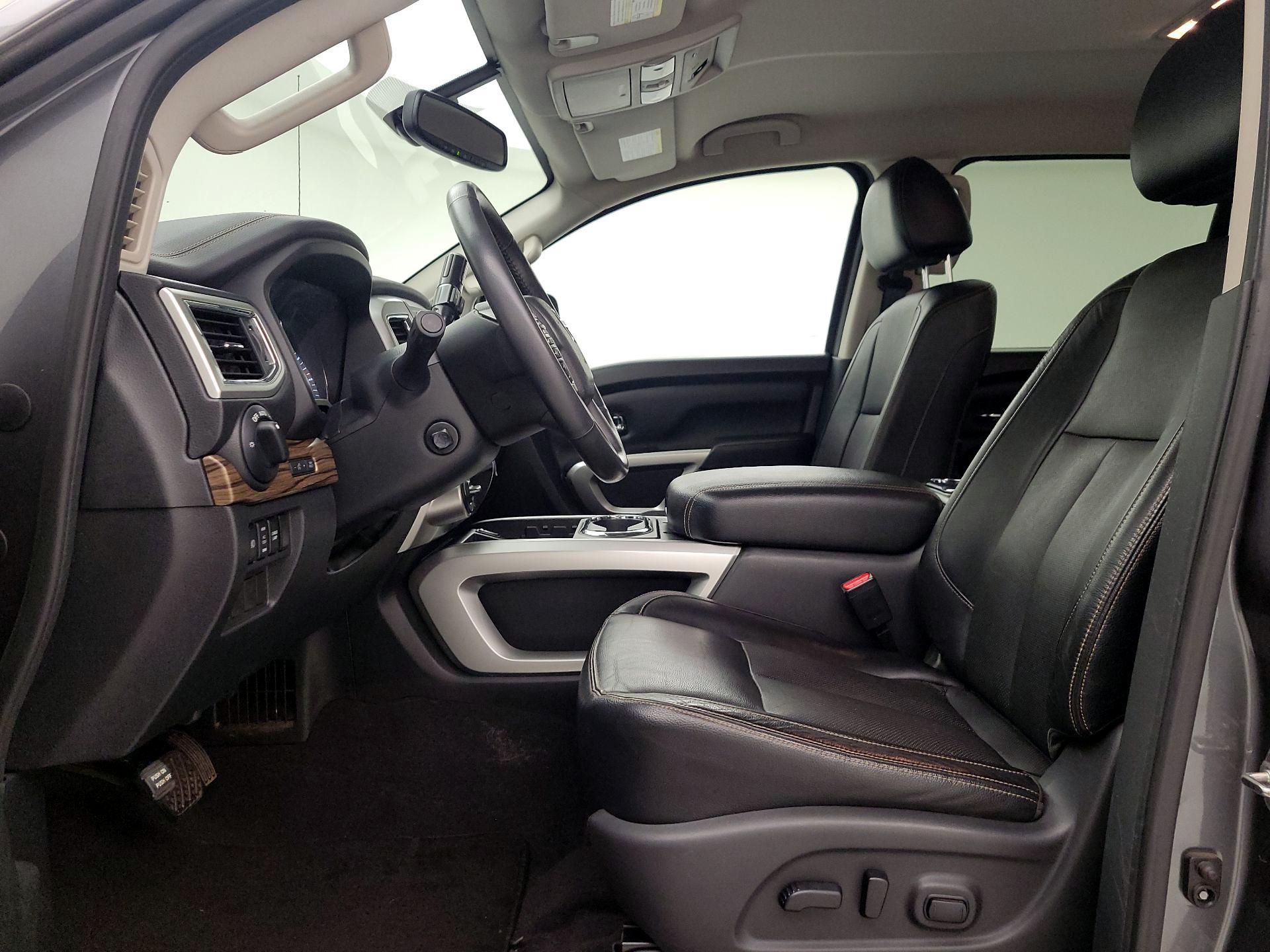 Thumbnail: 2017 Nissan Titan - 11