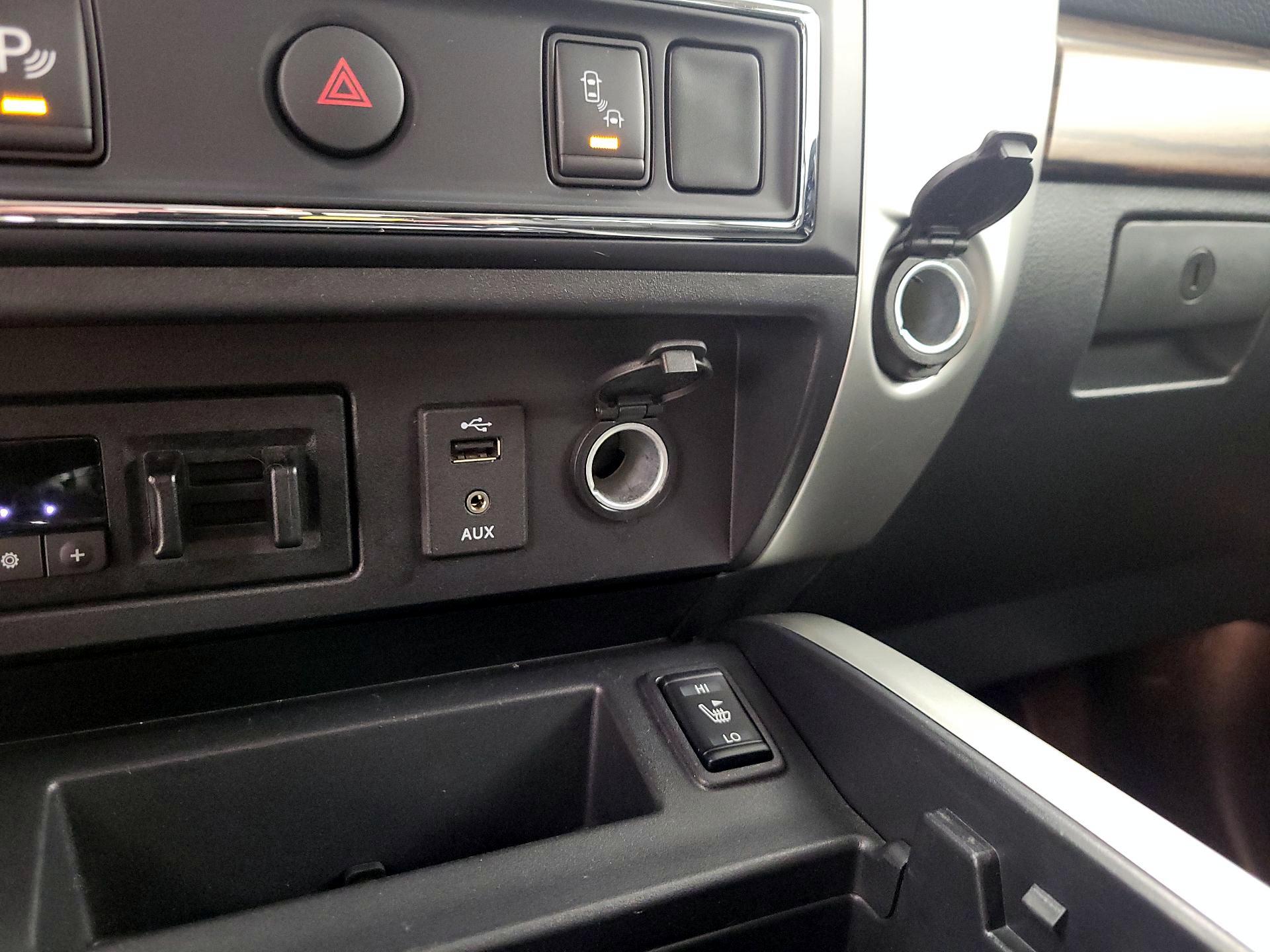 Thumbnail: 2017 Nissan Titan - 19