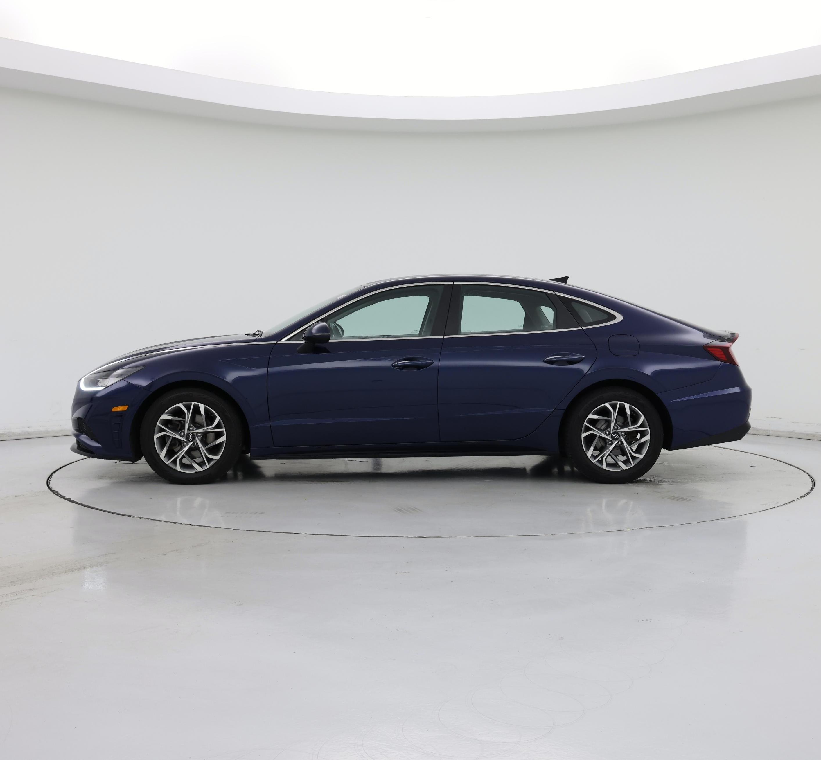 Thumbnail: 2020 Hyundai Sonata - 3