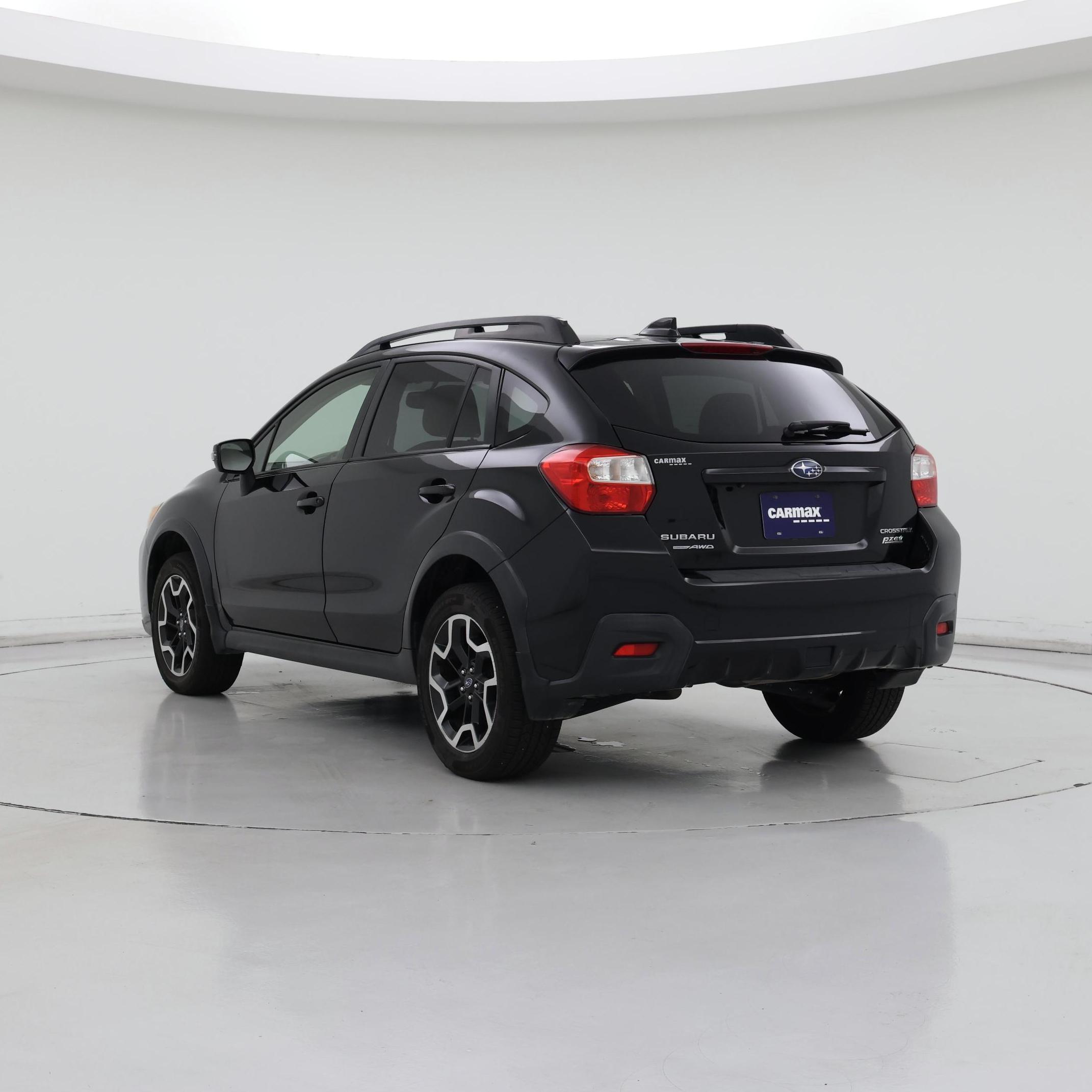 Thumbnail: 2016 Subaru XV Crosstrek - 2