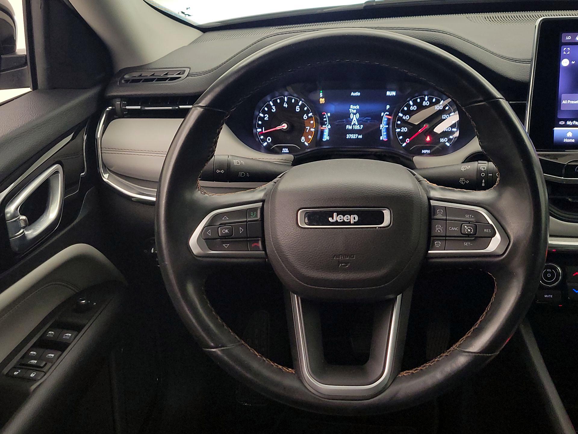 Thumbnail: 2022 Jeep Compass - 10