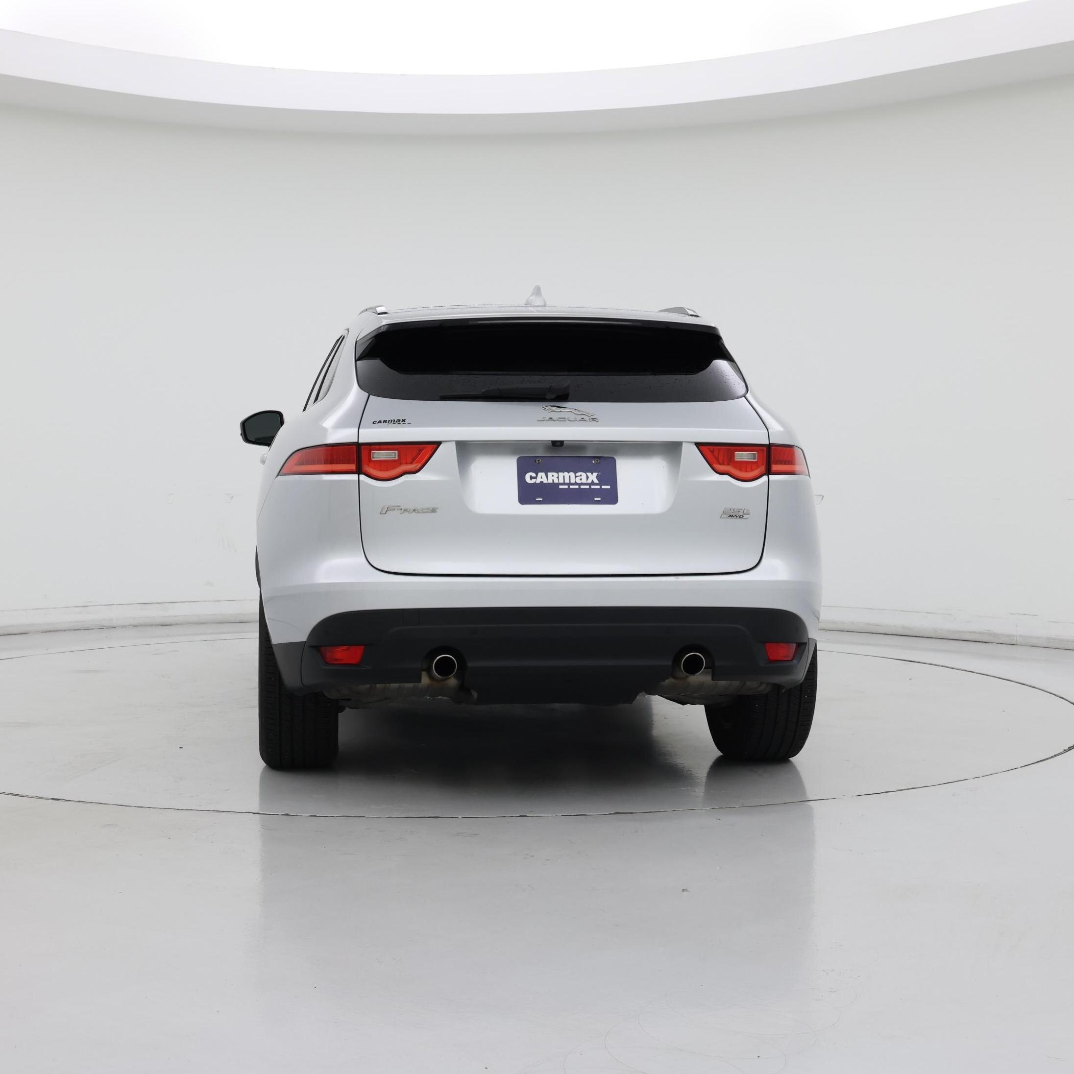Thumbnail: 2019 Jaguar F-Pace - 6