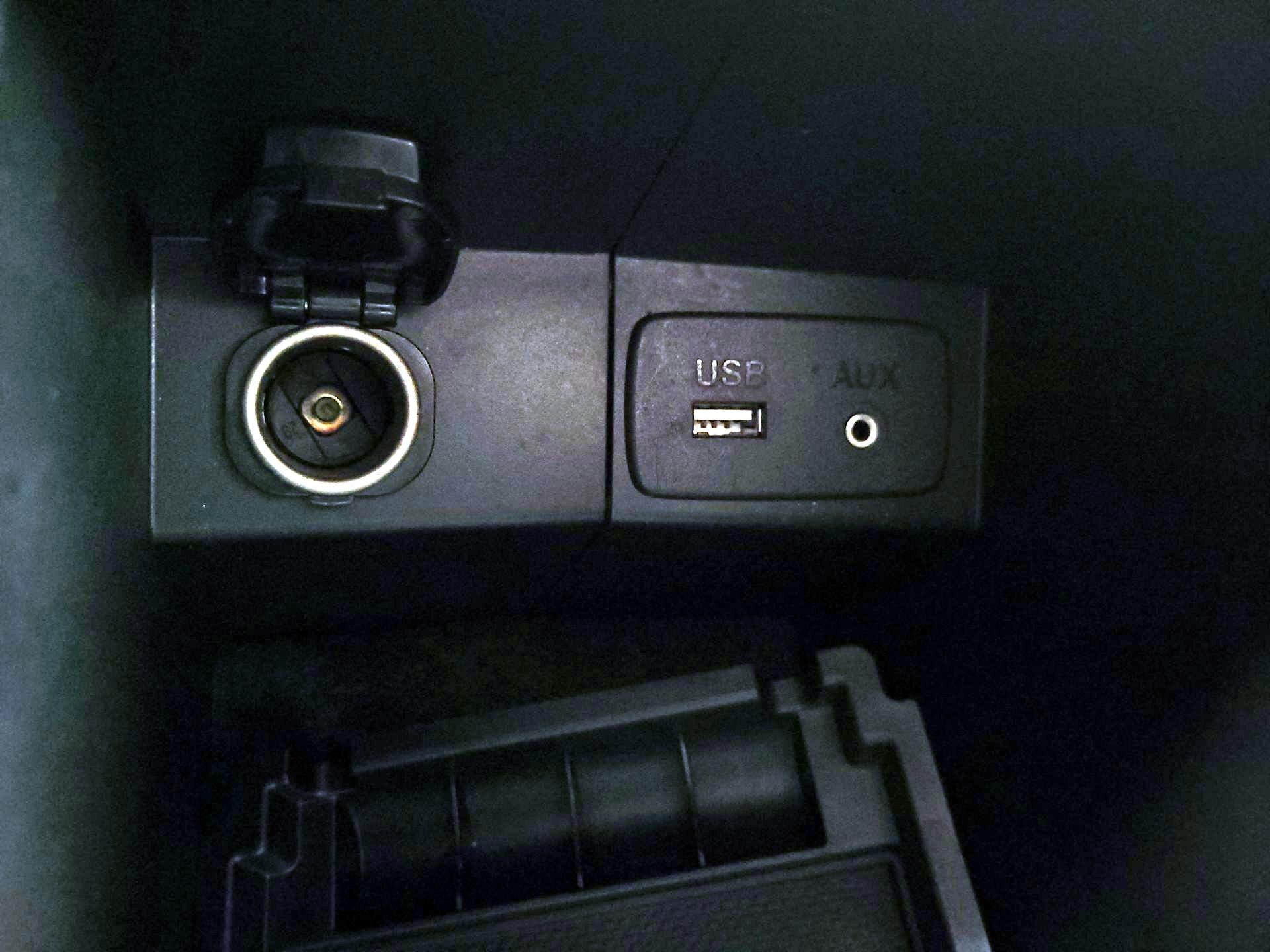 Thumbnail: 2017 Subaru Forester - 18