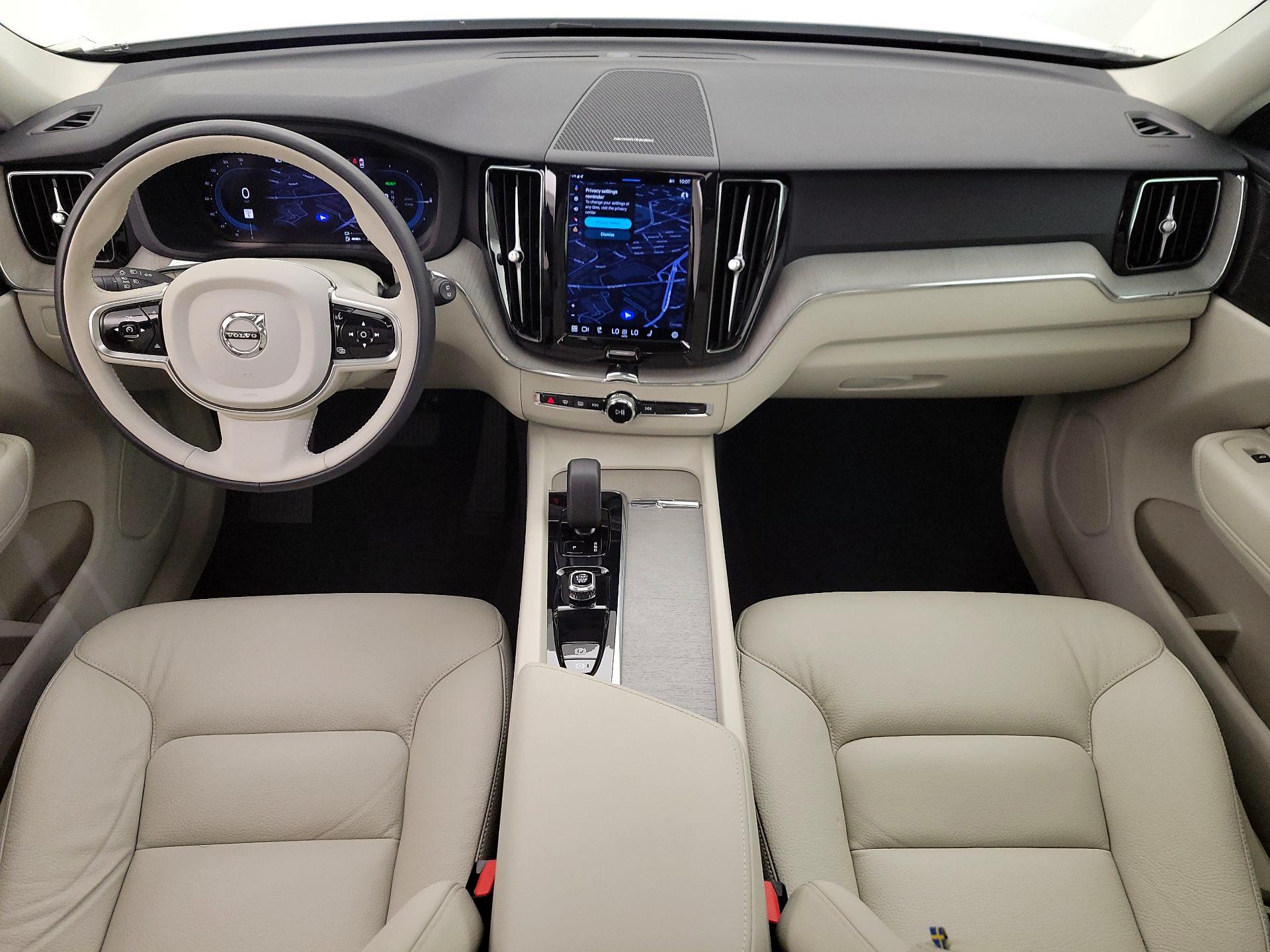 Thumbnail: 2023 Volvo XC60 - 9