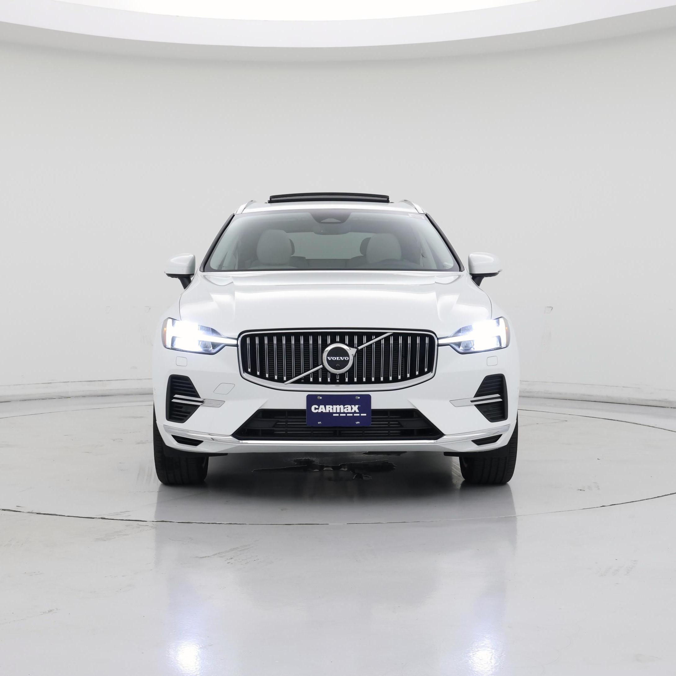 Thumbnail: 2023 Volvo XC60 - 5