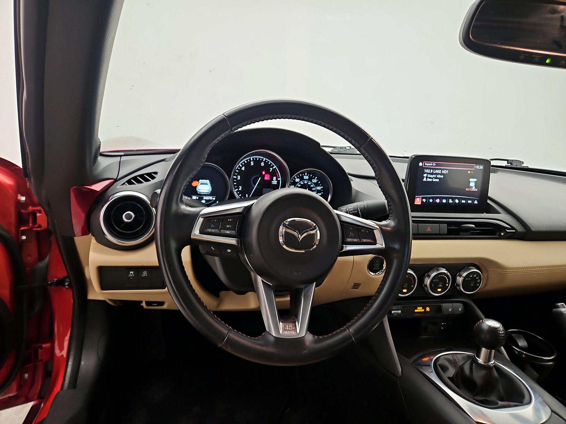 Thumbnail: 2019 Mazda MX-5 Miata - 10