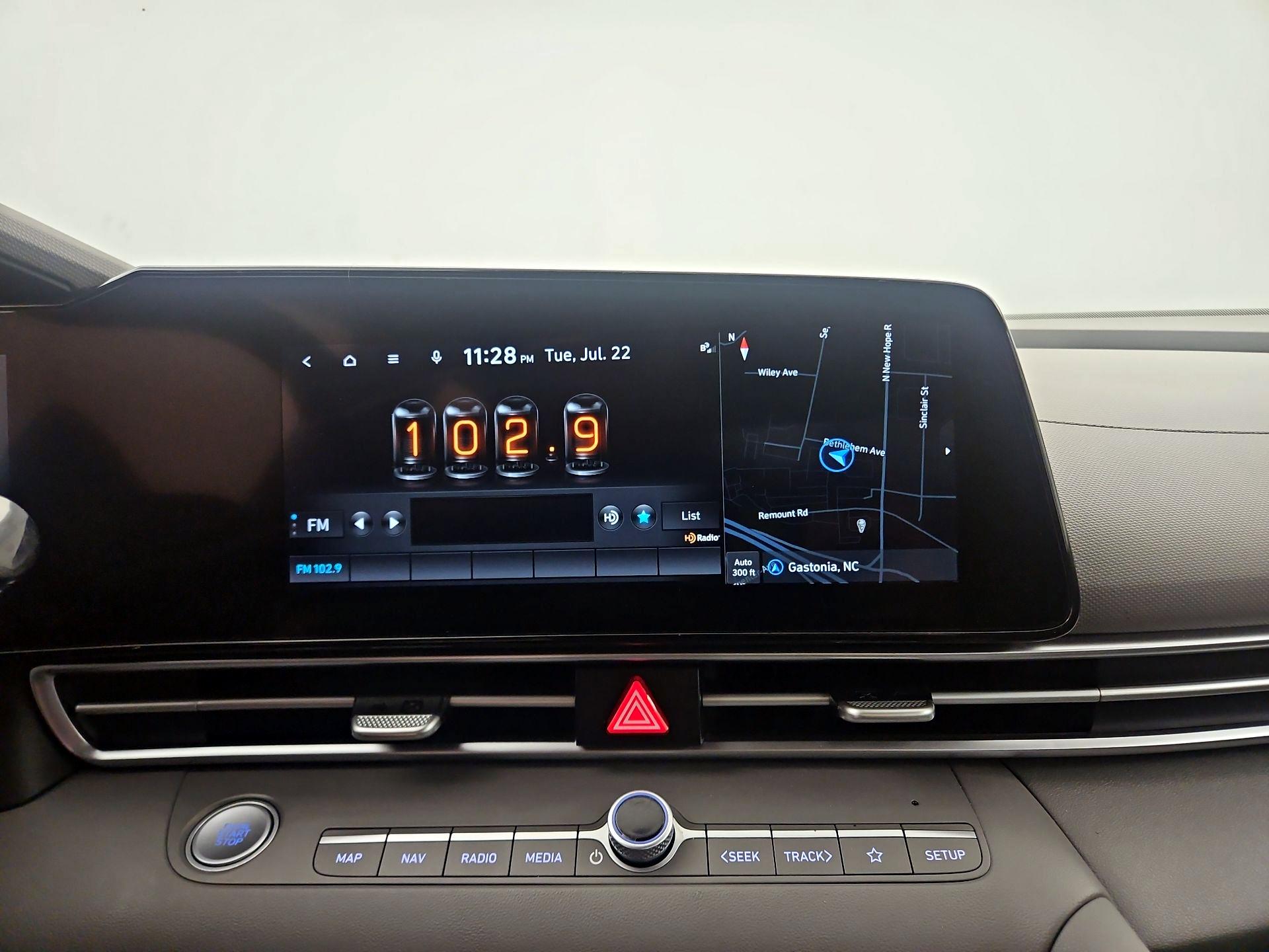 Thumbnail: 2023 Hyundai Elantra - 16