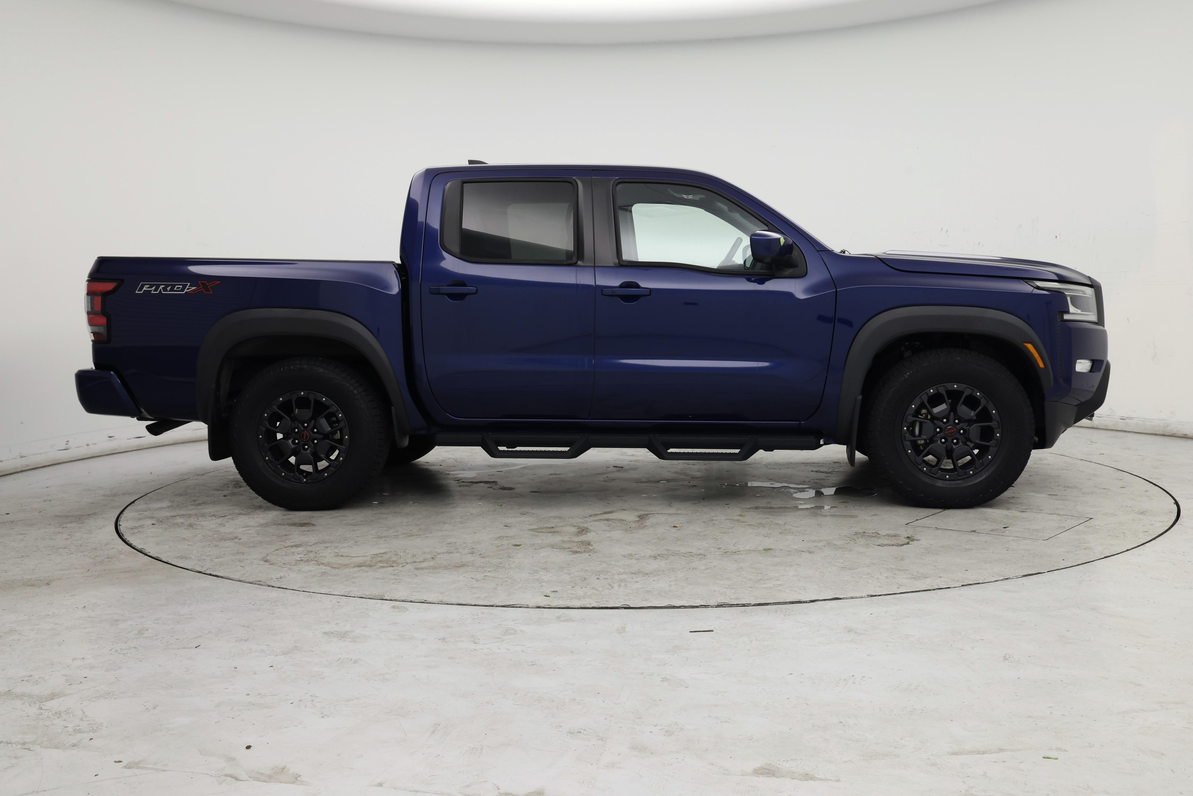 Thumbnail: 2022 Nissan Frontier - 7