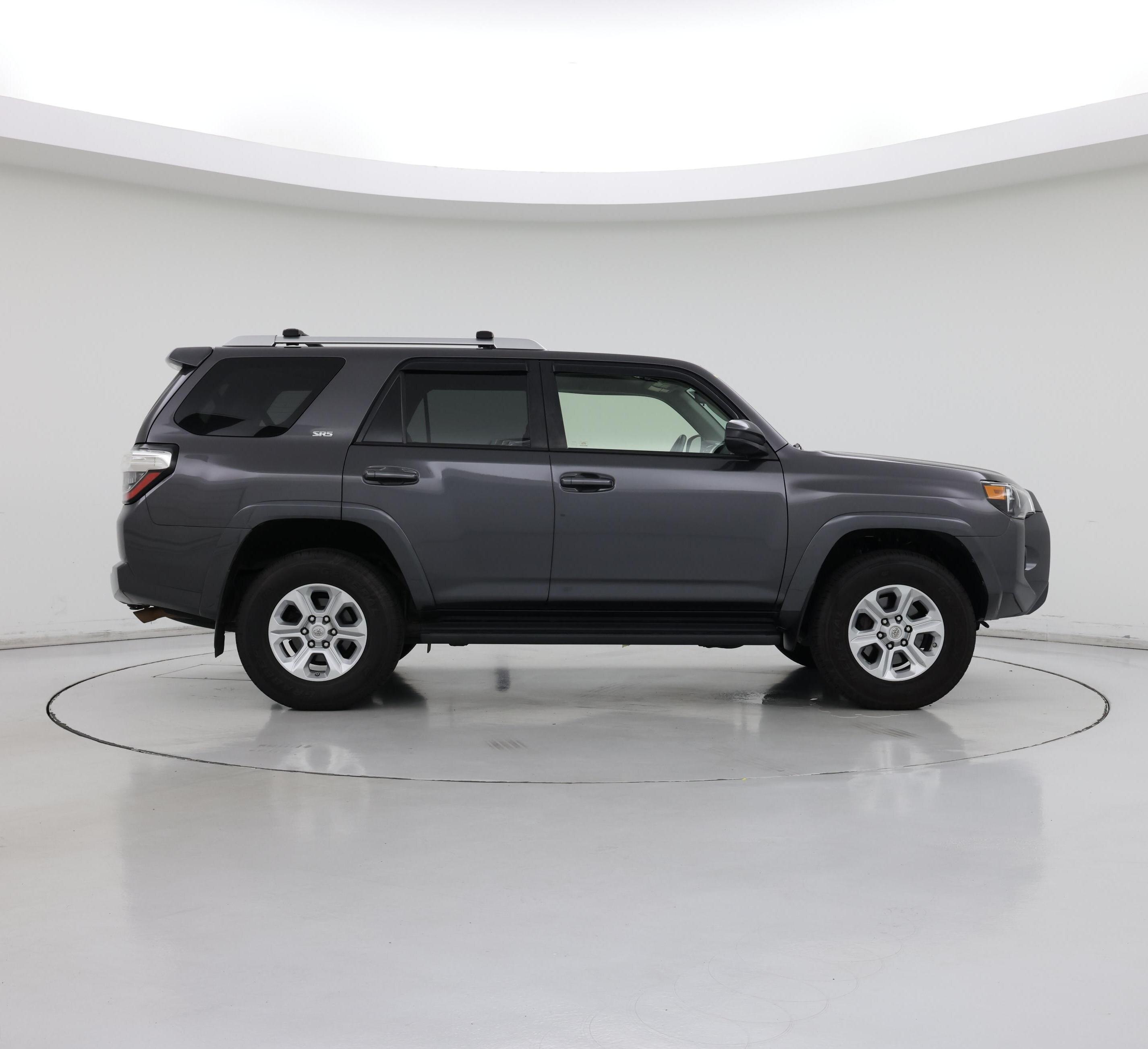 Thumbnail: 2018 Toyota 4Runner - 7