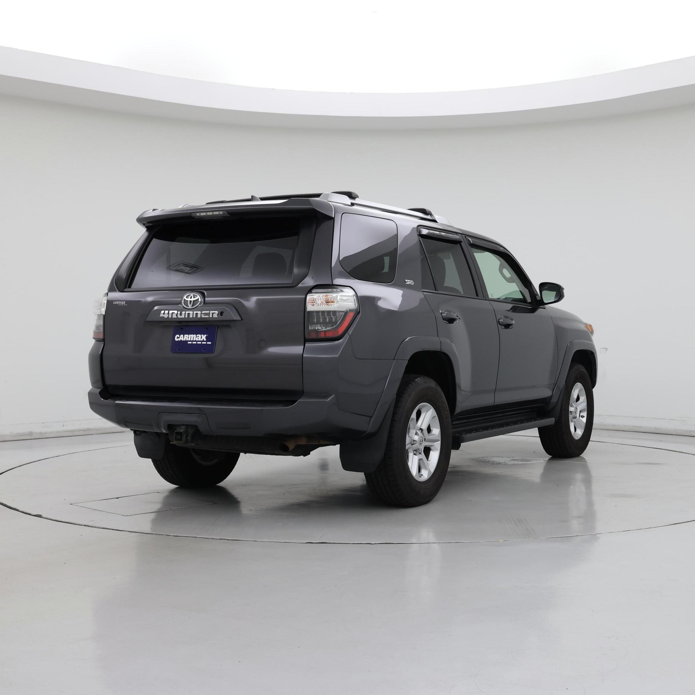 Thumbnail: 2018 Toyota 4Runner - 8