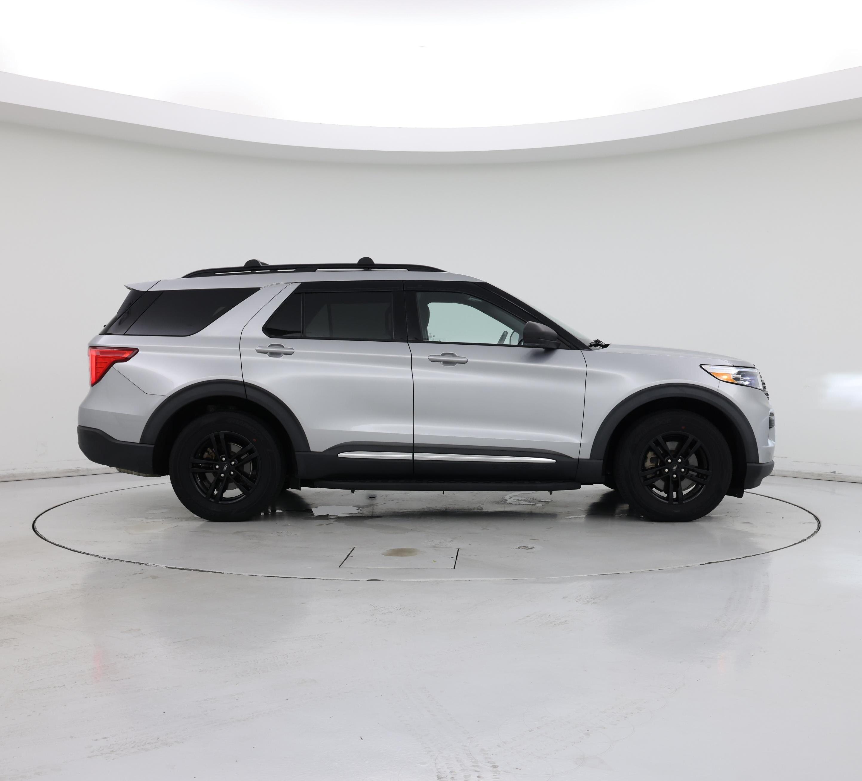 Thumbnail: 2020 Ford Explorer - 7