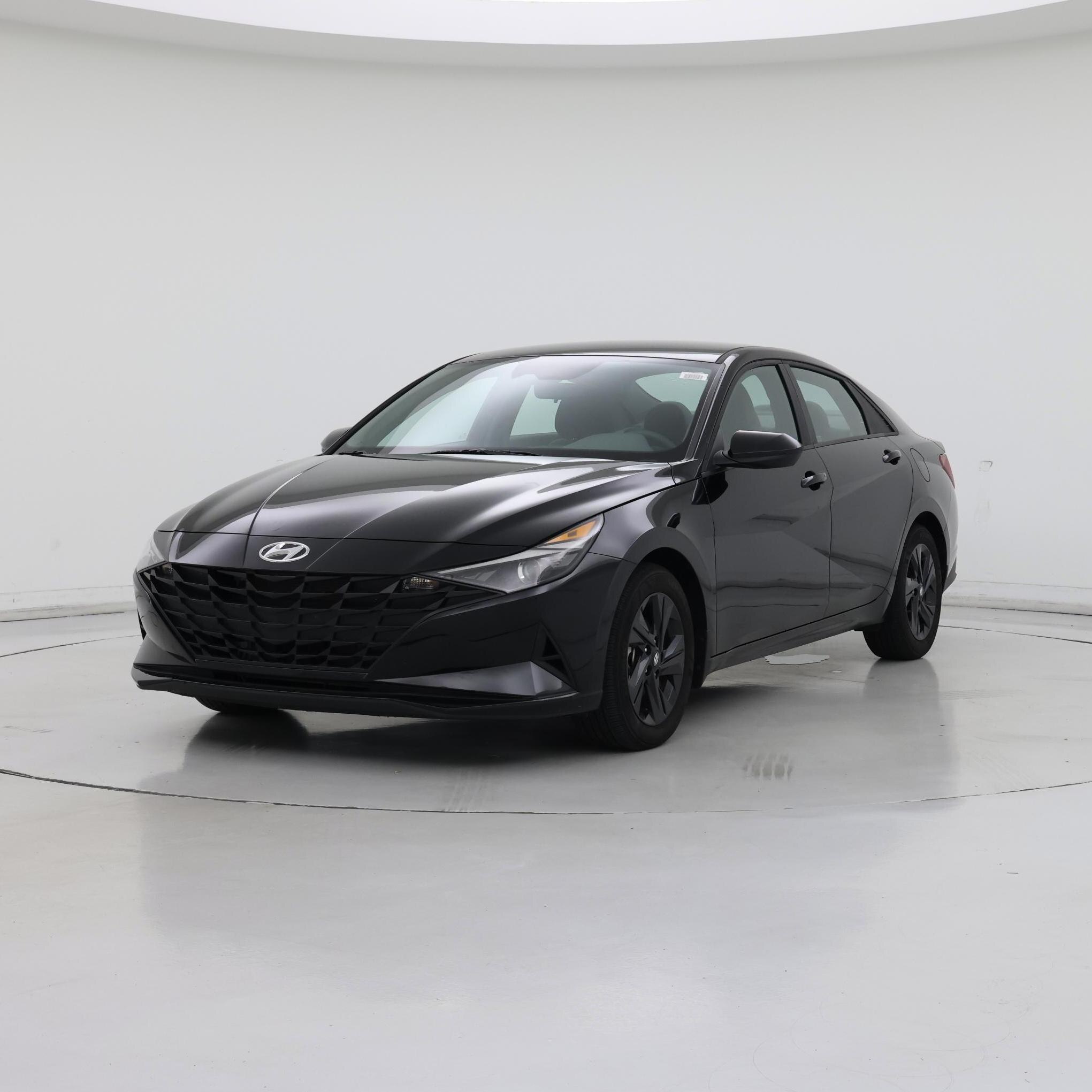 Thumbnail: 2023 Hyundai Elantra - 4