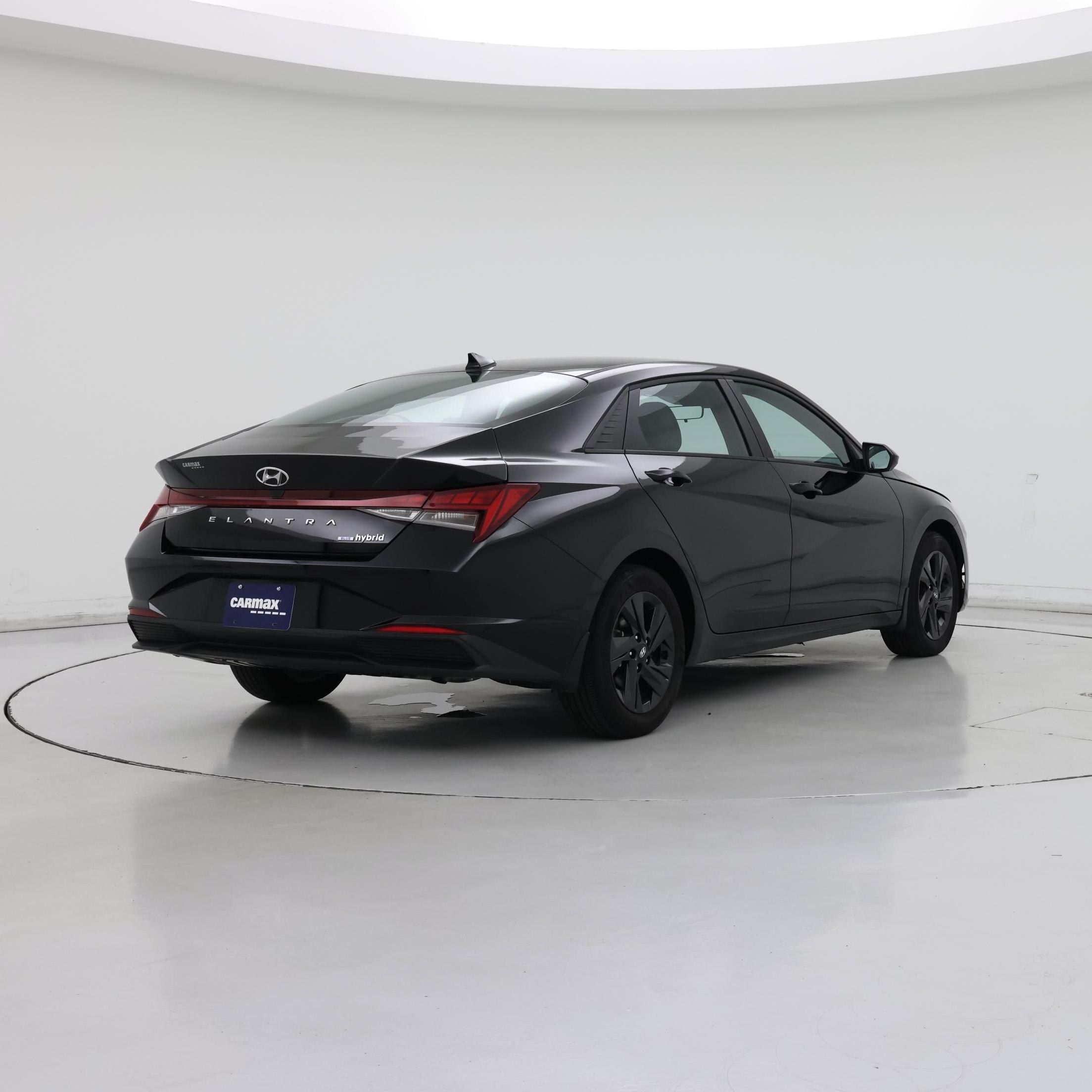 Thumbnail: 2023 Hyundai Elantra - 8