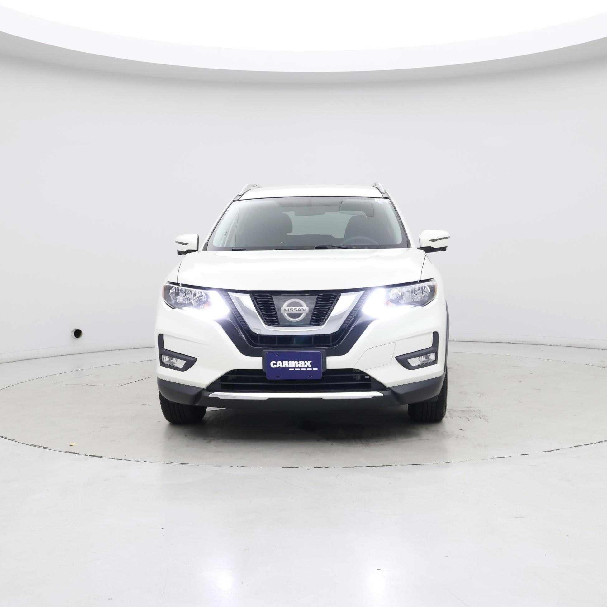 Thumbnail: 2017 Nissan Rogue - 5