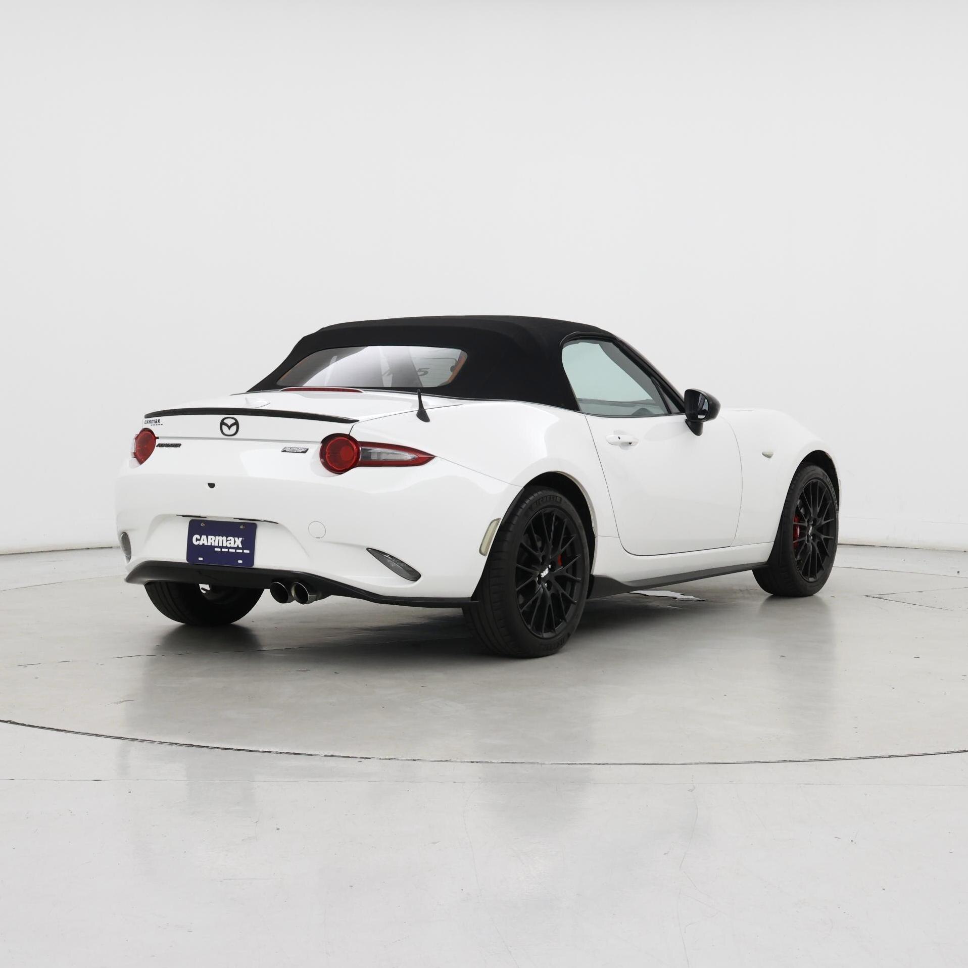 Thumbnail: 2021 Mazda MX-5 Miata - 8