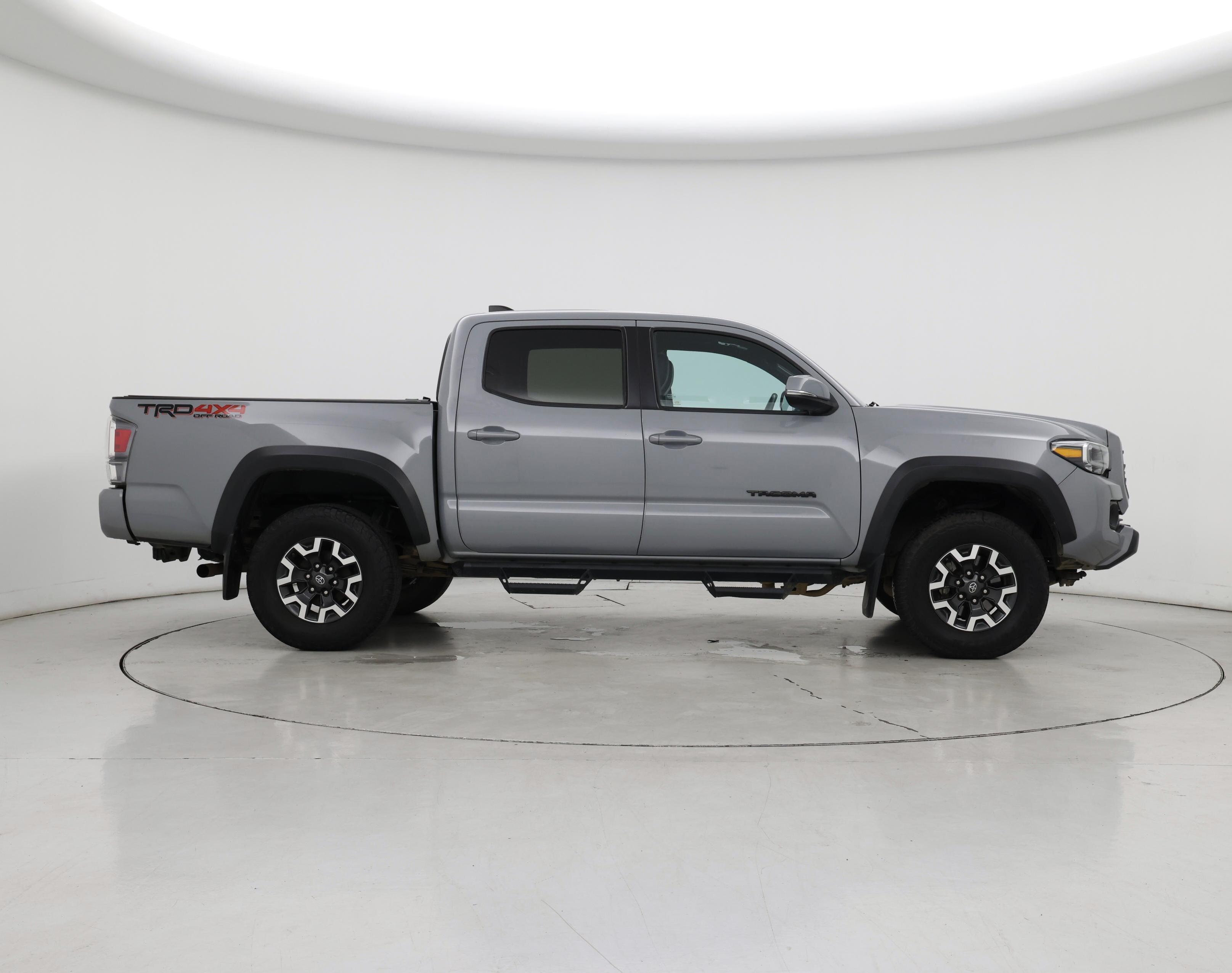 Thumbnail: 2020 Toyota Tacoma - 7