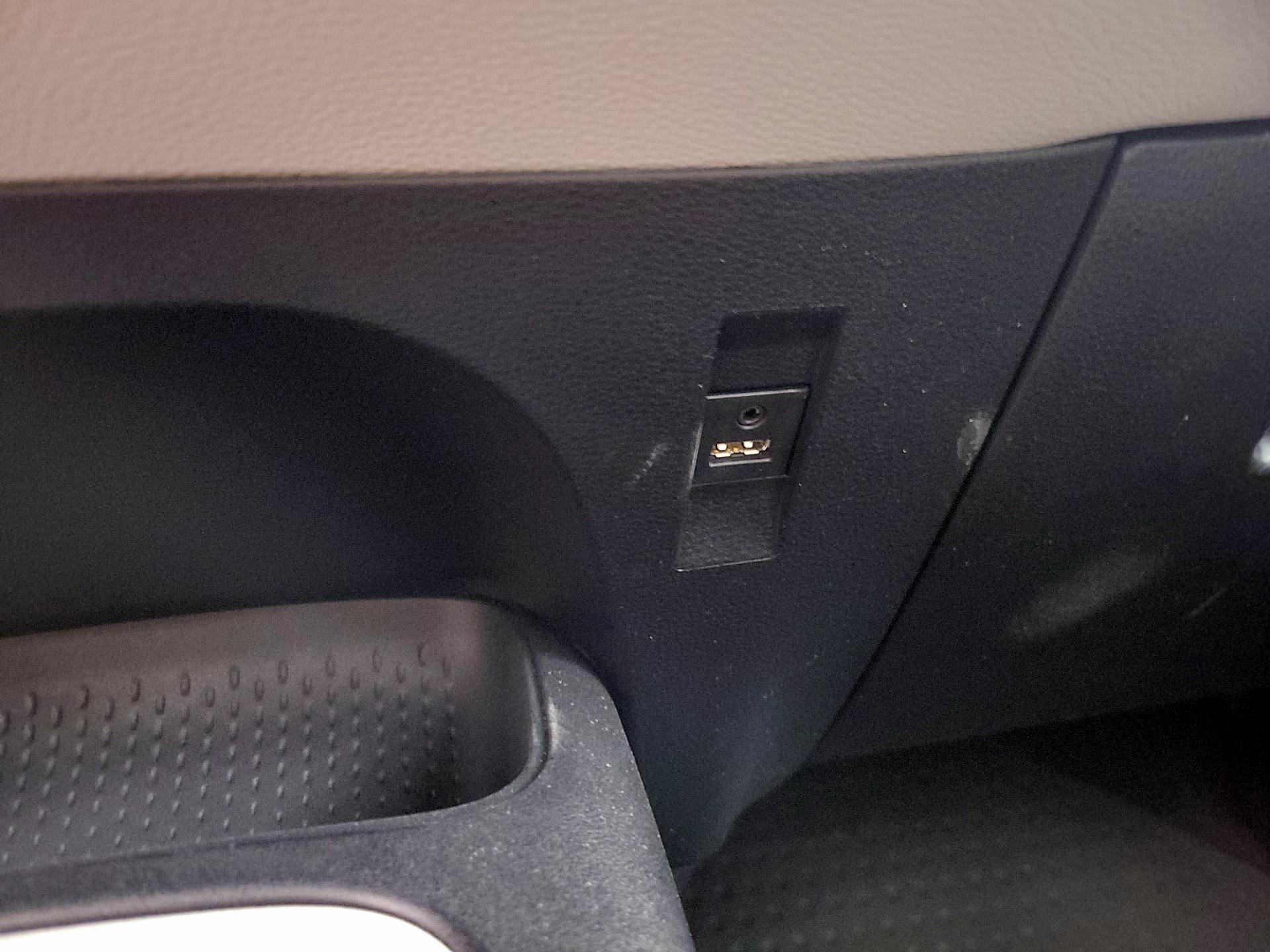 Thumbnail: 2020 Toyota Corolla - 16