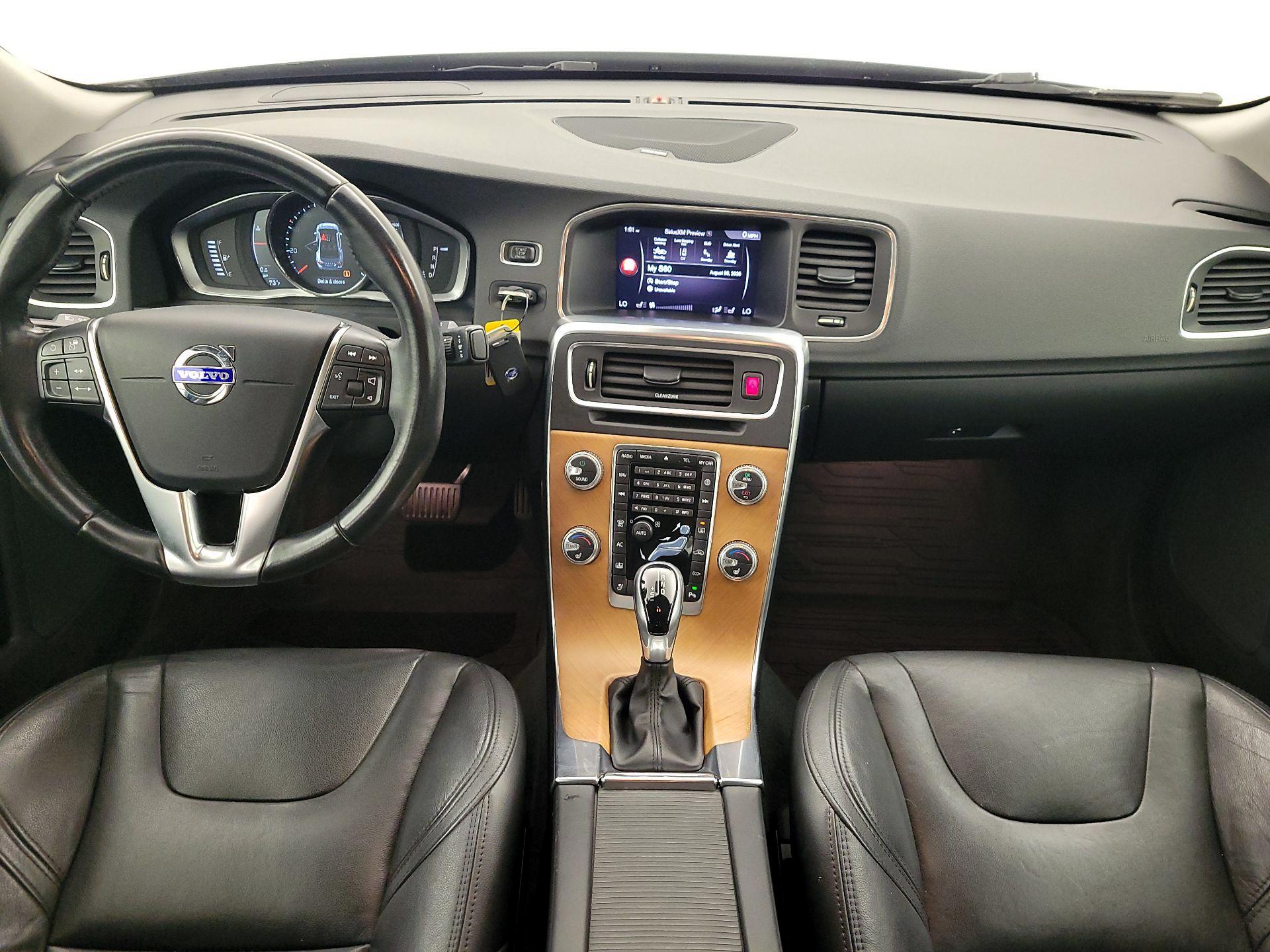 Thumbnail: 2018 Volvo S60 - 9