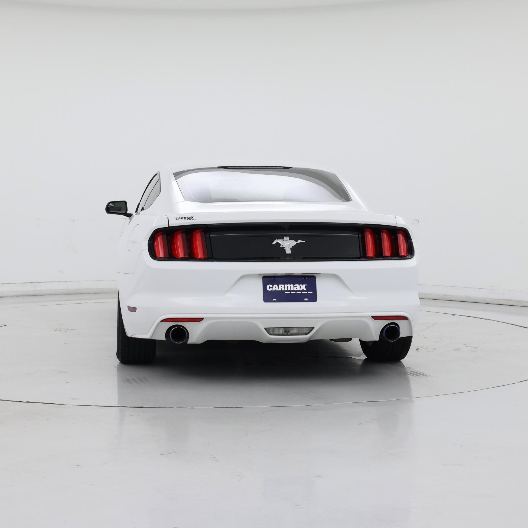 Thumbnail: 2017 Ford Mustang - 6