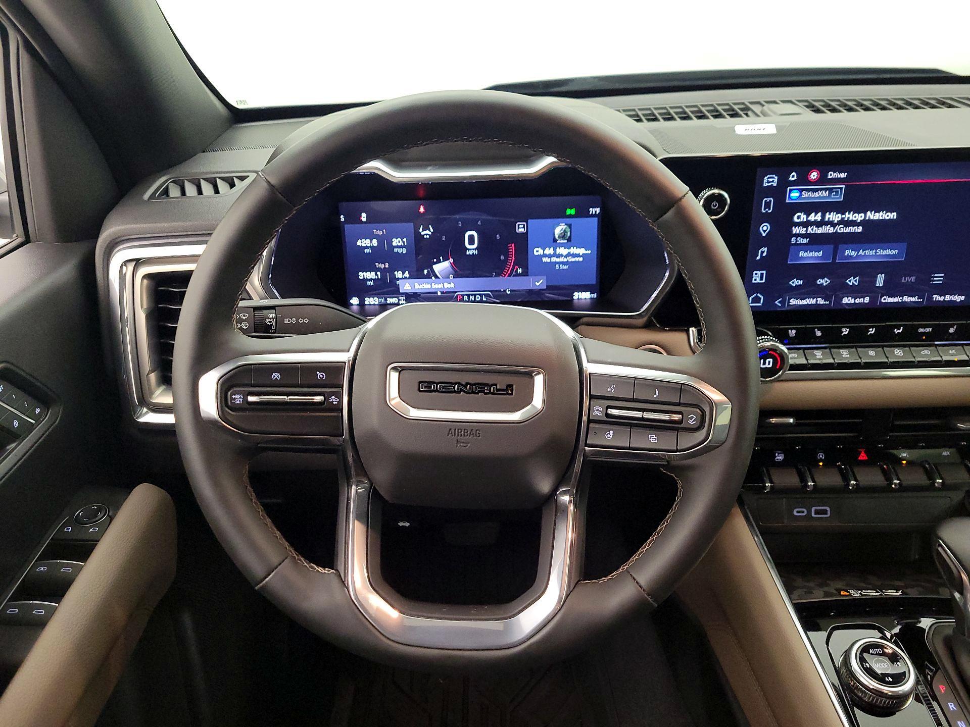 Thumbnail: 2024 GMC Canyon - 10