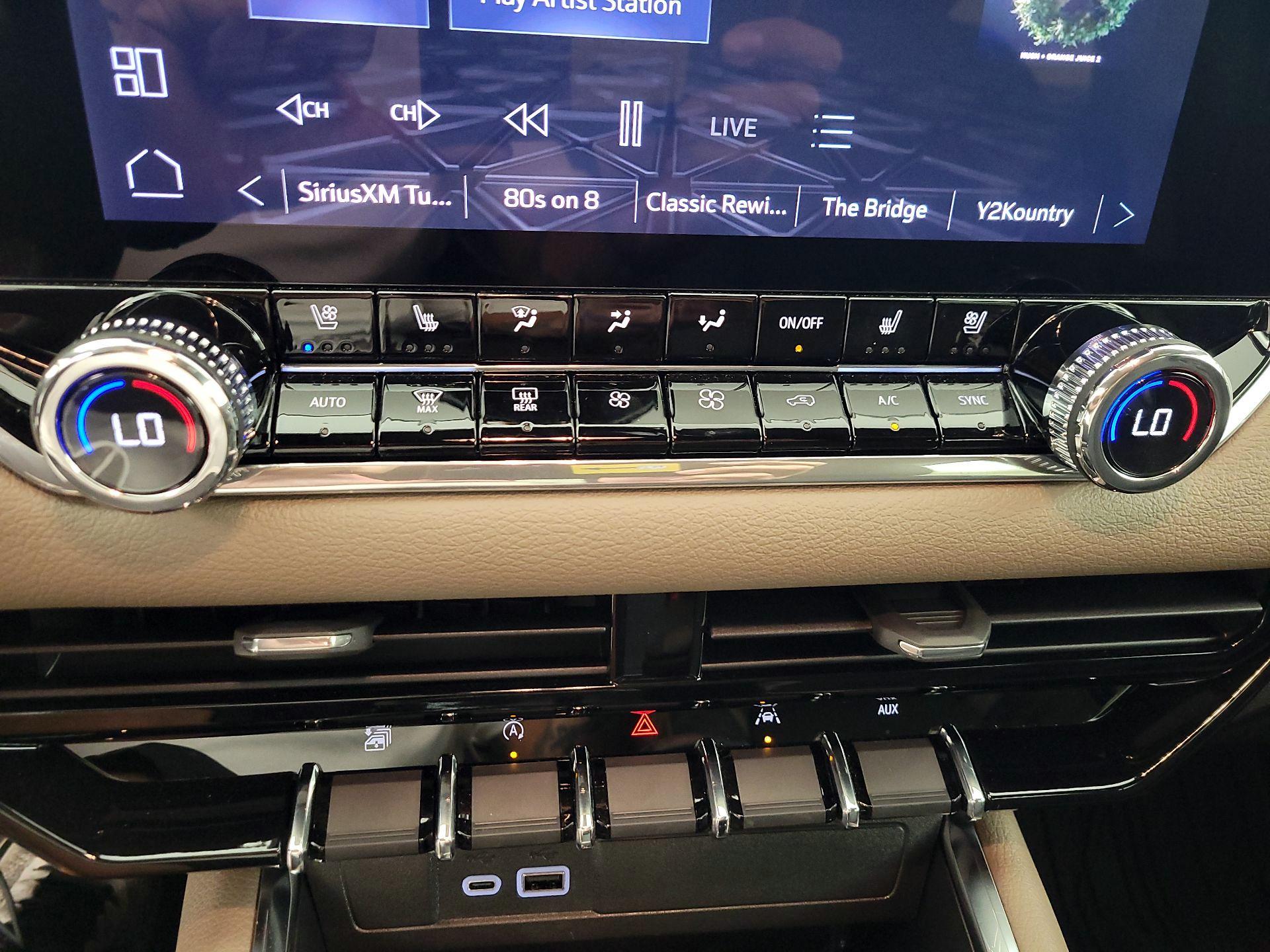 Thumbnail: 2024 GMC Canyon - 17