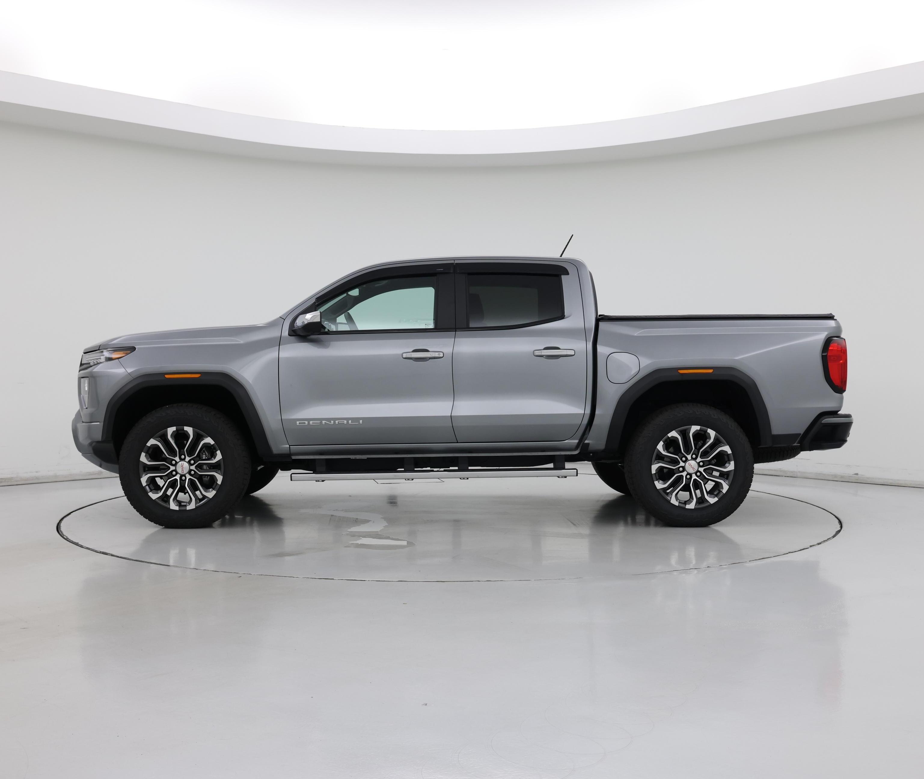 Thumbnail: 2024 GMC Canyon - 3
