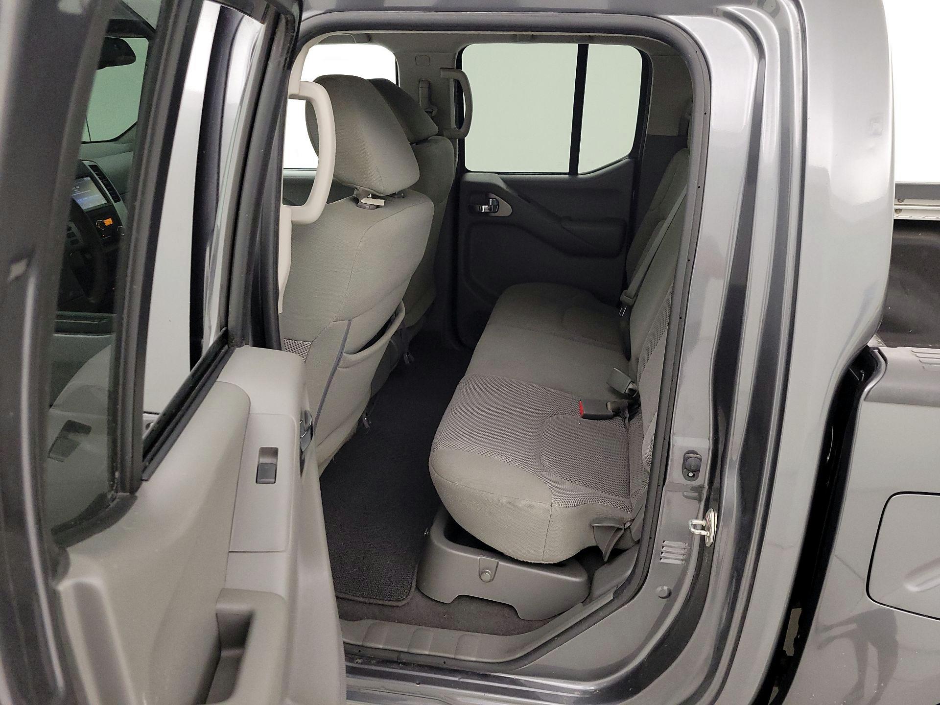 Thumbnail: 2019 Nissan Frontier - 19