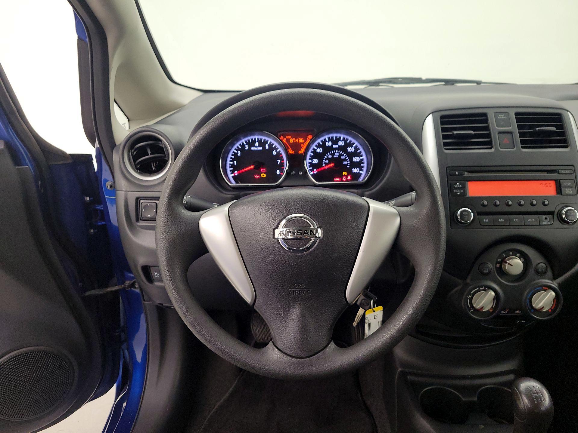 Thumbnail: 2014 Nissan Versa Note - 10