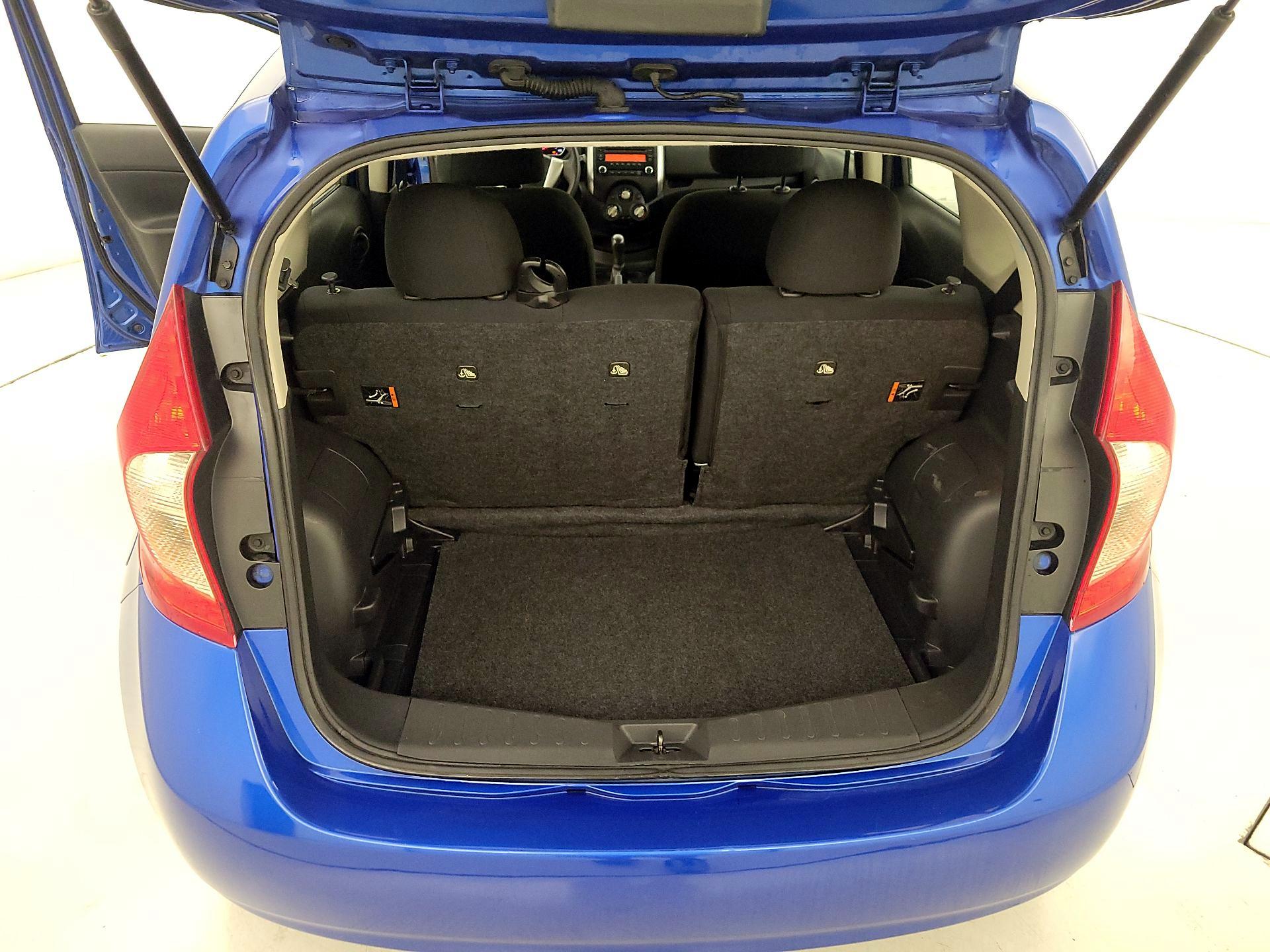 Thumbnail: 2014 Nissan Versa Note - 19