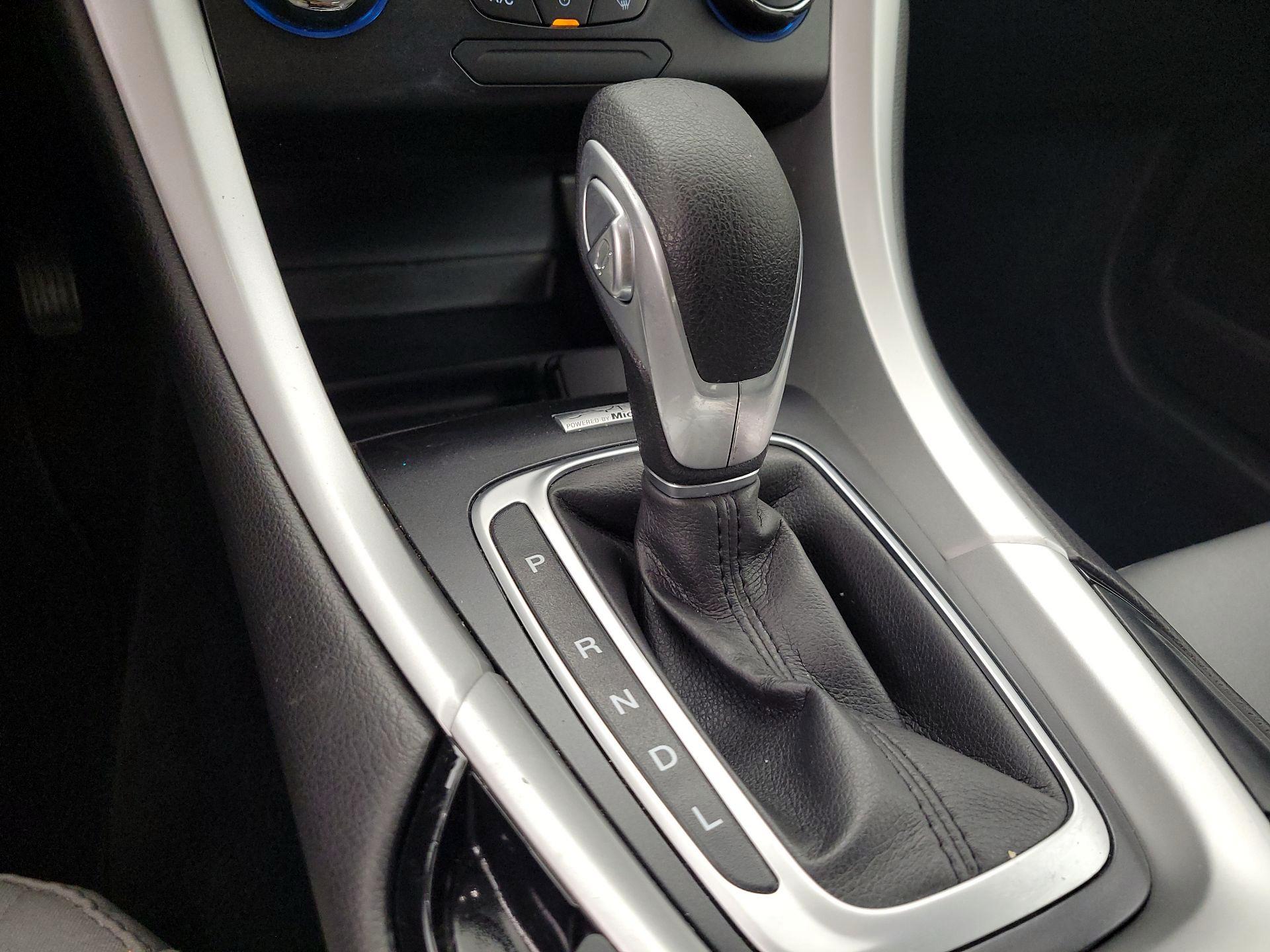 Thumbnail: 2014 Ford Fusion - 16