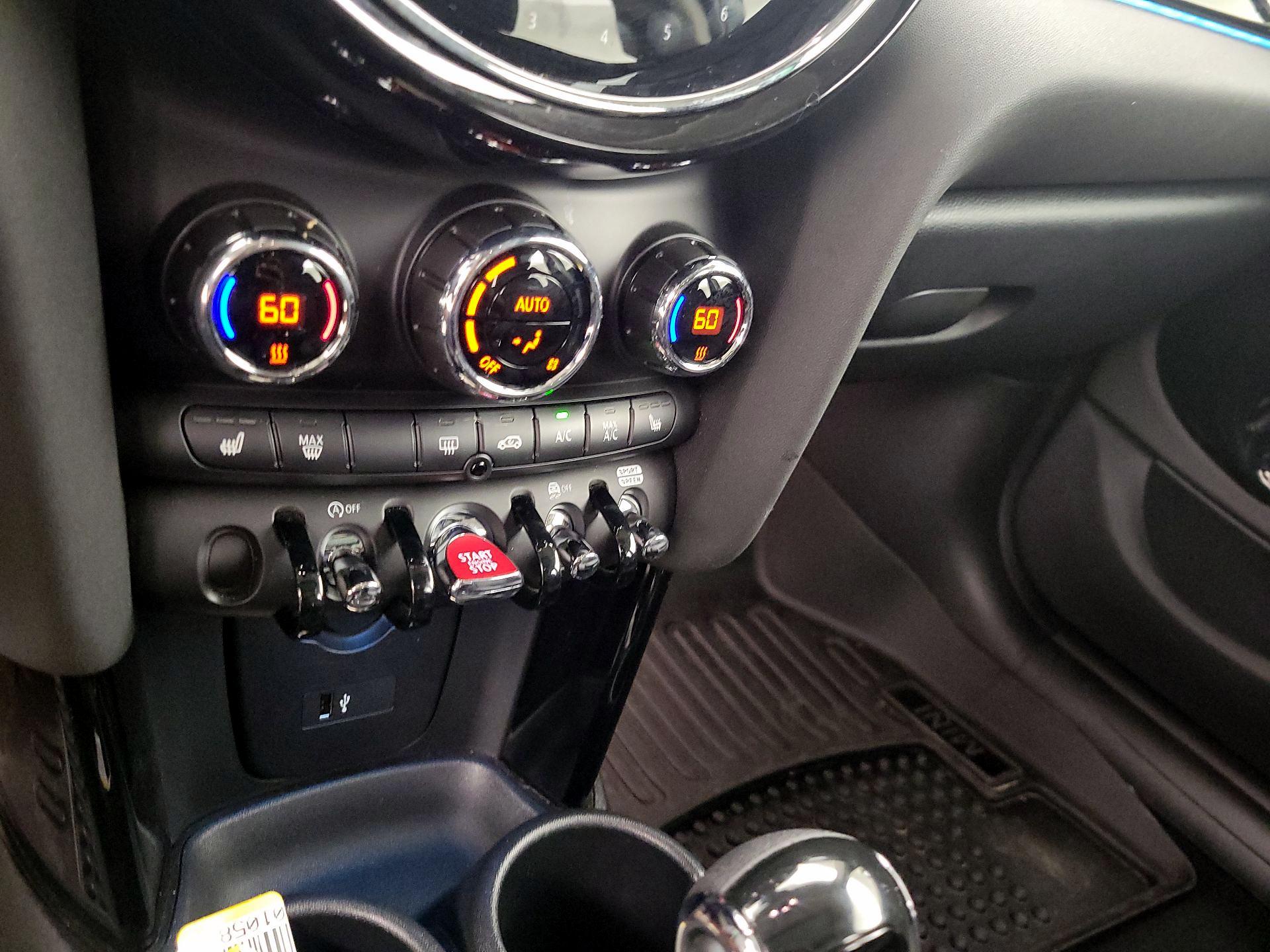 Thumbnail: 2023 MINI Cooper Hardtop - 16