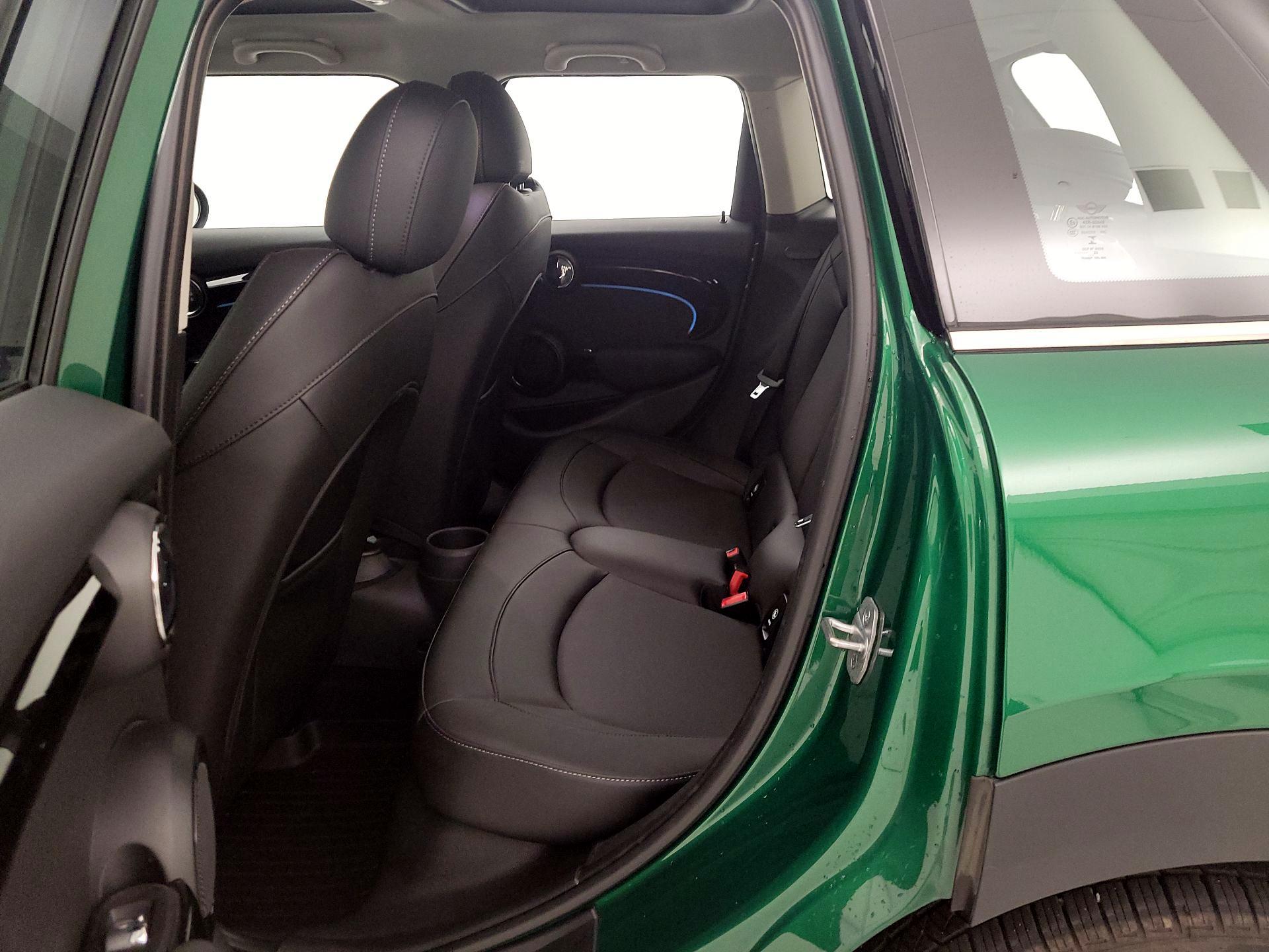 Thumbnail: 2023 MINI Cooper Hardtop - 18