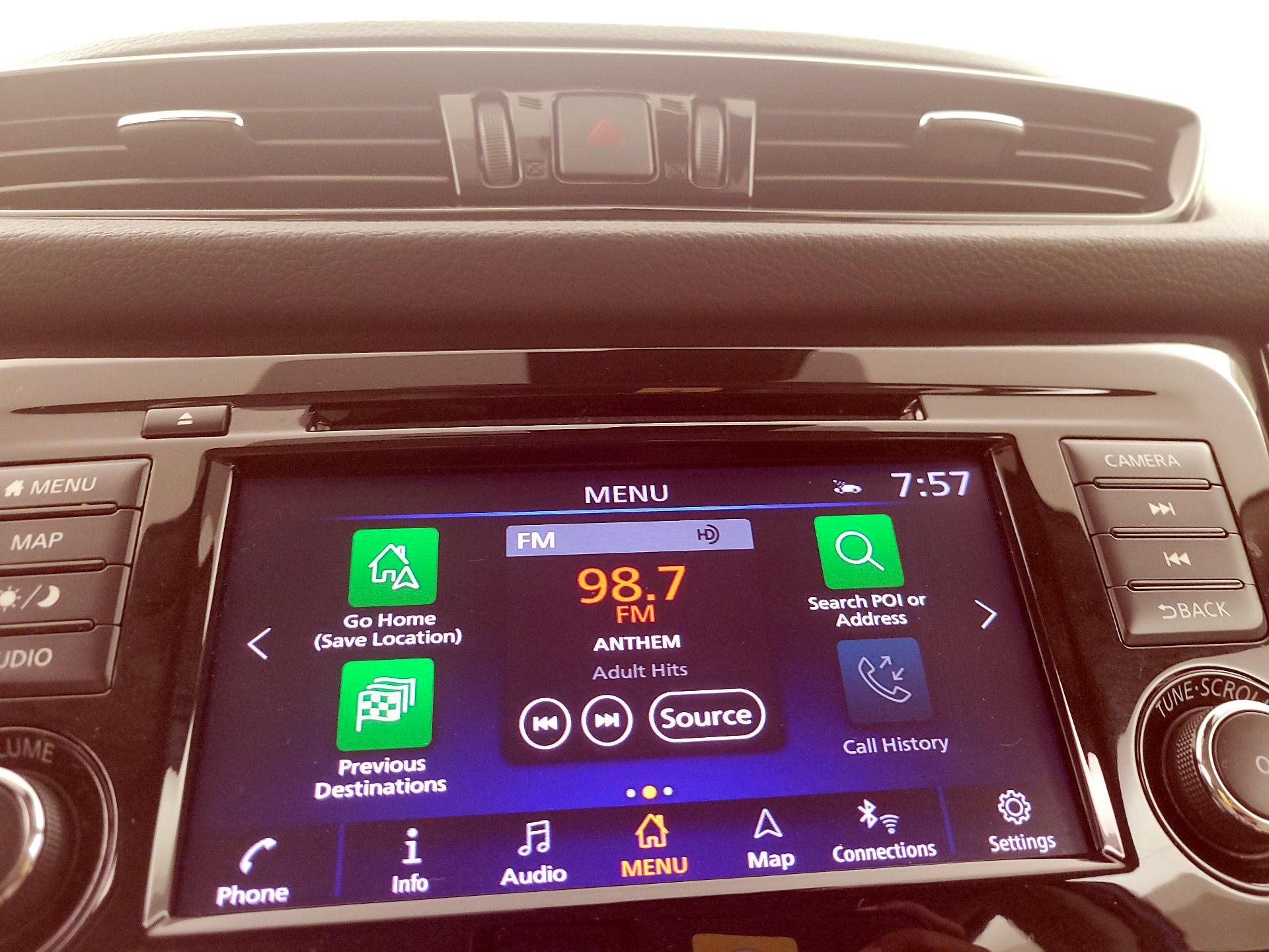 Thumbnail: 2022 Nissan Rogue Sport - 16