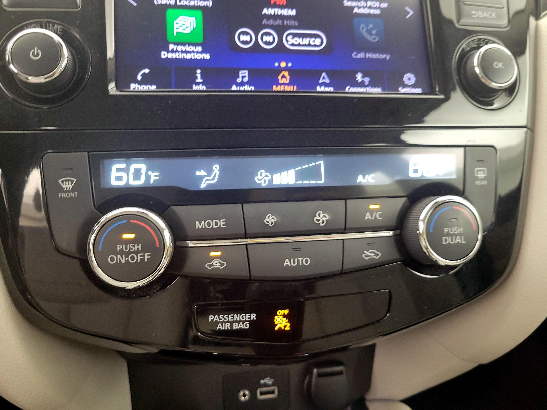 Thumbnail: 2022 Nissan Rogue Sport - 17