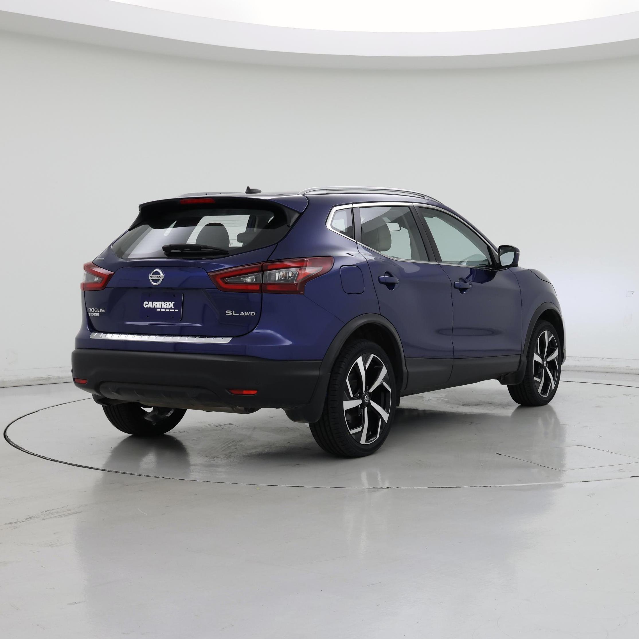 Thumbnail: 2022 Nissan Rogue Sport - 8